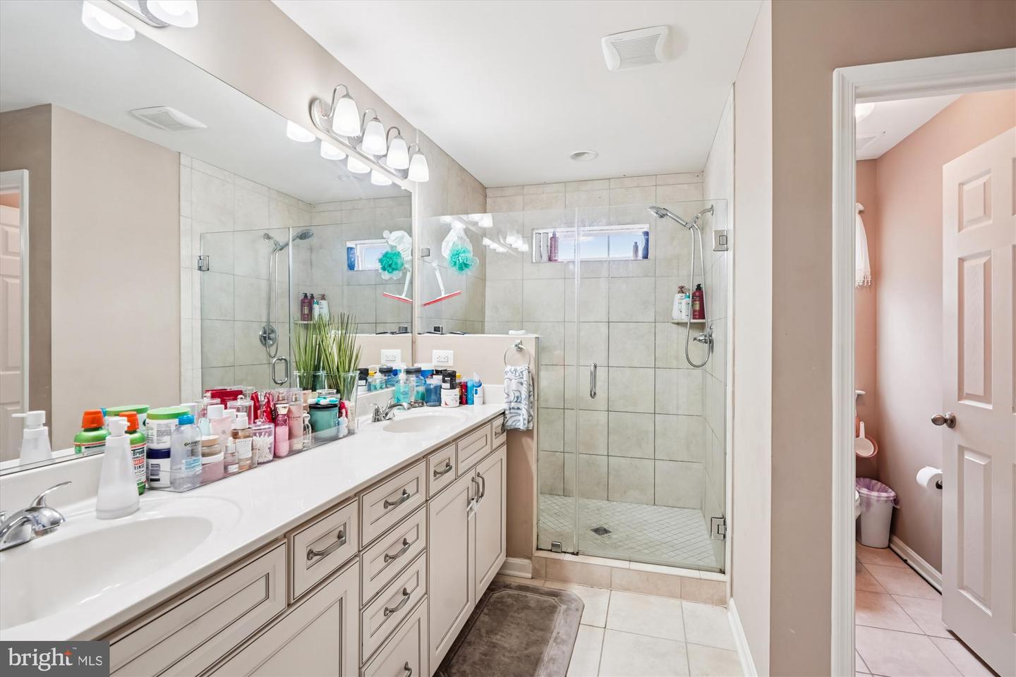 6804 BRYSON CIR, HAYMARKET, Virginia 20169, 3 Bedrooms Bedrooms, ,3 BathroomsBathrooms,Residential,For sale,6804 BRYSON CIR,VAPW2106298 MLS # VAPW2106298 6804 BRYSON CIR, HAYMARKET, Virginia 20169, 3 Bedrooms Bedrooms, ,3 BathroomsBathrooms,Residential,For sale,6804 BRYSON CIR,VAPW2106298 MLS # VAPW2106298