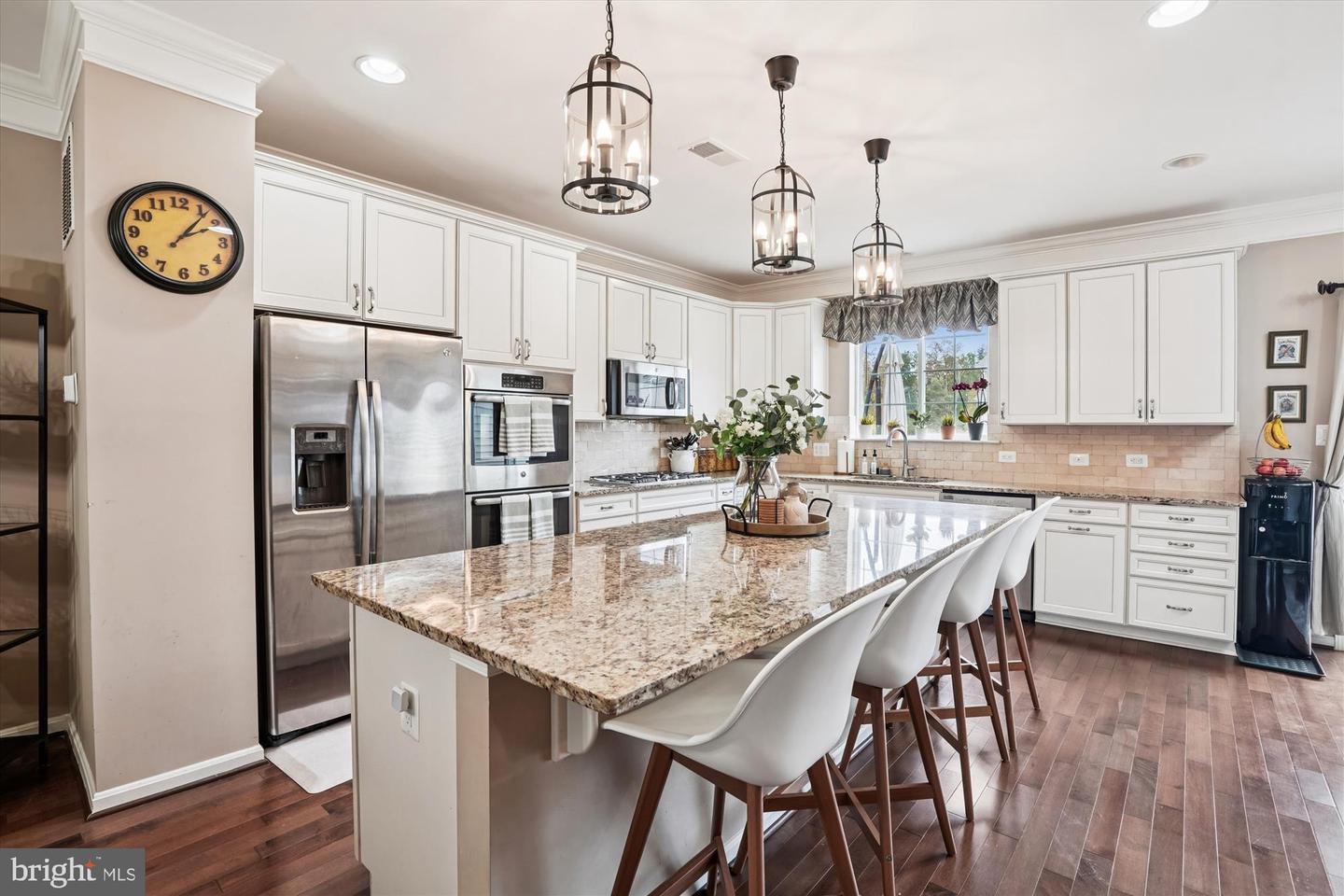 6804 BRYSON CIR, HAYMARKET, Virginia 20169, 3 Bedrooms Bedrooms, ,3 BathroomsBathrooms,Residential,For sale,6804 BRYSON CIR,VAPW2106298 MLS # VAPW2106298 6804 BRYSON CIR, HAYMARKET, Virginia 20169, 3 Bedrooms Bedrooms, ,3 BathroomsBathrooms,Residential,For sale,6804 BRYSON CIR,VAPW2106298 MLS # VAPW2106298
