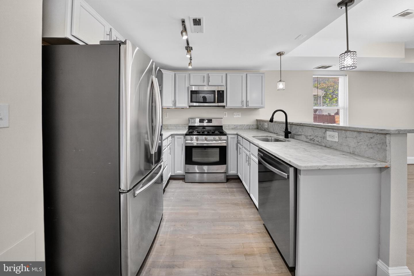 4642 HAYES ST NE, WASHINGTON, District Of Columbia 20019, 3 Bedrooms Bedrooms, 4 Rooms Rooms,1 BathroomBathrooms,Residential,For sale,4642 HAYES ST NE,DCDC2227716 MLS # DCDC2227716 4642 HAYES ST NE, WASHINGTON, District Of Columbia 20019, 3 Bedrooms Bedrooms, 4 Rooms Rooms,1 BathroomBathrooms,Residential,For sale,4642 HAYES ST NE,DCDC2227716 MLS # DCDC2227716