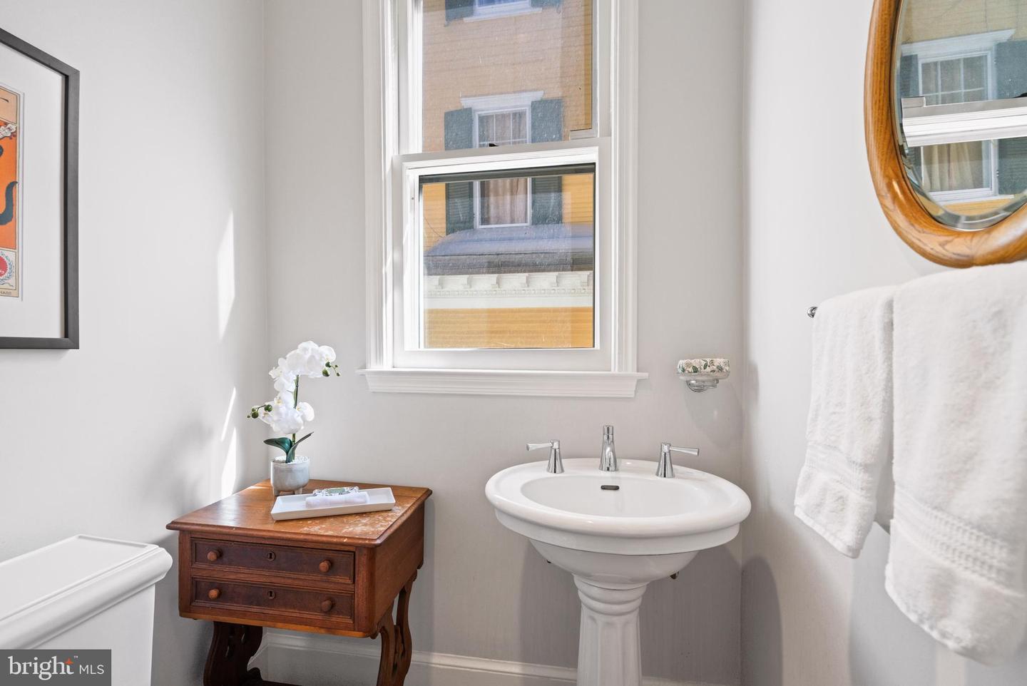 3214 NEWARK ST NW, WASHINGTON, District Of Columbia 20008, 5 Bedrooms Bedrooms, ,3 BathroomsBathrooms,Residential,For sale,3214 NEWARK ST NW,DCDC2227632 MLS # DCDC2227632 3214 NEWARK ST NW, WASHINGTON, District Of Columbia 20008, 5 Bedrooms Bedrooms, ,3 BathroomsBathrooms,Residential,For sale,3214 NEWARK ST NW,DCDC2227632 MLS # DCDC2227632