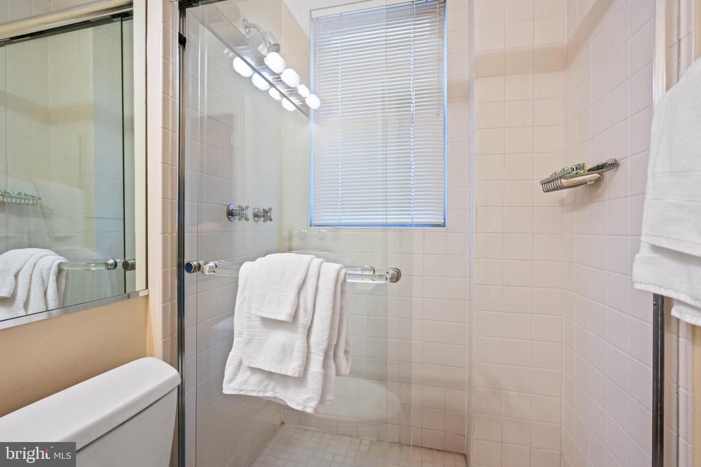 3214 NEWARK ST NW, WASHINGTON, District Of Columbia 20008, 5 Bedrooms Bedrooms, ,3 BathroomsBathrooms,Residential,For sale,3214 NEWARK ST NW,DCDC2227632 MLS # DCDC2227632 3214 NEWARK ST NW, WASHINGTON, District Of Columbia 20008, 5 Bedrooms Bedrooms, ,3 BathroomsBathrooms,Residential,For sale,3214 NEWARK ST NW,DCDC2227632 MLS # DCDC2227632