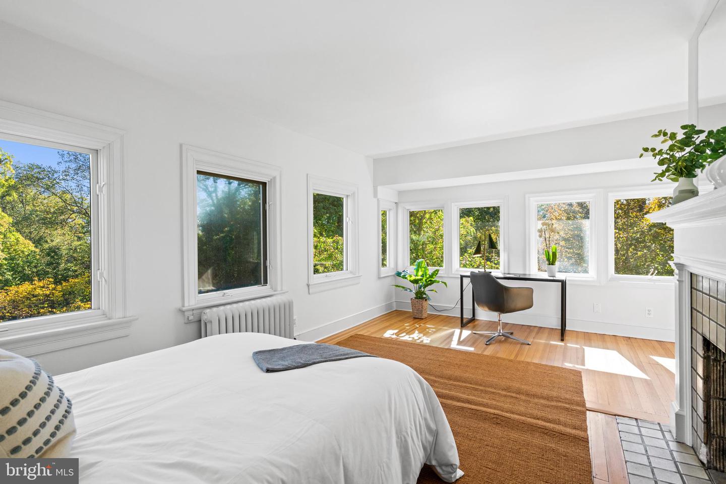 3214 NEWARK ST NW, WASHINGTON, District Of Columbia 20008, 5 Bedrooms Bedrooms, ,3 BathroomsBathrooms,Residential,For sale,3214 NEWARK ST NW,DCDC2227632 MLS # DCDC2227632 3214 NEWARK ST NW, WASHINGTON, District Of Columbia 20008, 5 Bedrooms Bedrooms, ,3 BathroomsBathrooms,Residential,For sale,3214 NEWARK ST NW,DCDC2227632 MLS # DCDC2227632