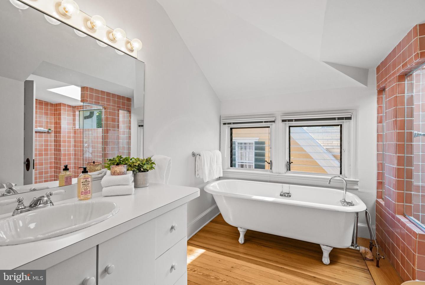 3214 NEWARK ST NW, WASHINGTON, District Of Columbia 20008, 5 Bedrooms Bedrooms, ,3 BathroomsBathrooms,Residential,For sale,3214 NEWARK ST NW,DCDC2227632 MLS # DCDC2227632 3214 NEWARK ST NW, WASHINGTON, District Of Columbia 20008, 5 Bedrooms Bedrooms, ,3 BathroomsBathrooms,Residential,For sale,3214 NEWARK ST NW,DCDC2227632 MLS # DCDC2227632