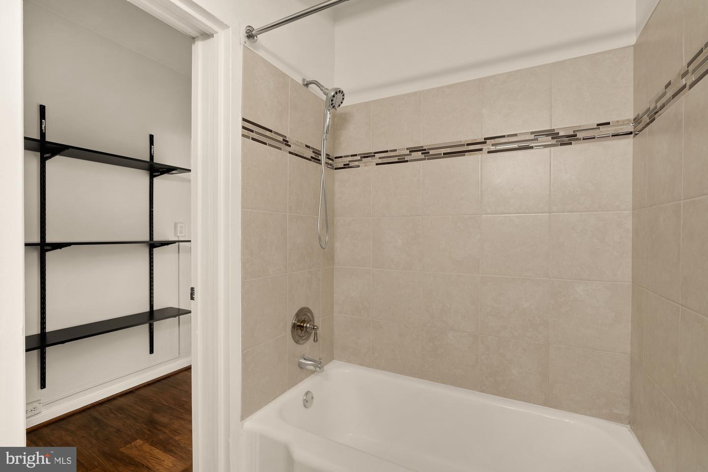 1 SCOTT CIR NW #719, WASHINGTON, District Of Columbia 20036, 1 Bedroom Bedrooms, ,1 BathroomBathrooms,Residential,For sale,1 SCOTT CIR NW #719,DCDC2227942 MLS # DCDC2227942 1 SCOTT CIR NW #719, WASHINGTON, District Of Columbia 20036, 1 Bedroom Bedrooms, ,1 BathroomBathrooms,Residential,For sale,1 SCOTT CIR NW #719,DCDC2227942 MLS # DCDC2227942