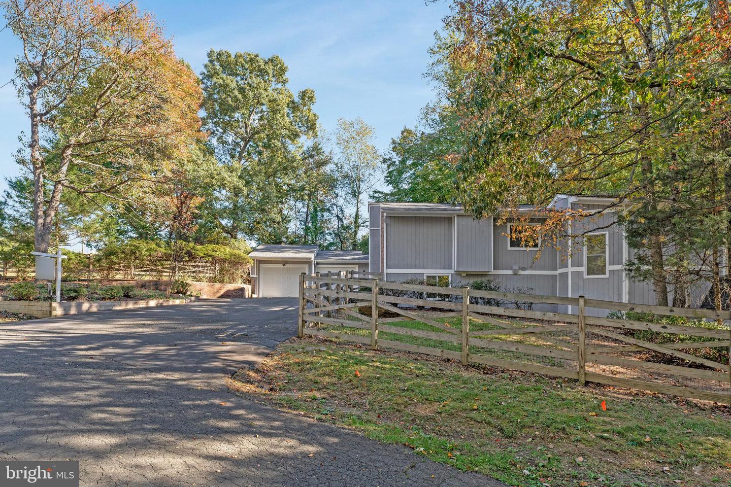 8115 KING ARTHURS CT, MANASSAS, Virginia 20112, 3 Bedrooms Bedrooms, ,3 BathroomsBathrooms,Residential,For sale,8115 KING ARTHURS CT,VAPW2106320 MLS # VAPW2106320 8115 KING ARTHURS CT, MANASSAS, Virginia 20112, 3 Bedrooms Bedrooms, ,3 BathroomsBathrooms,Residential,For sale,8115 KING ARTHURS CT,VAPW2106320 MLS # VAPW2106320