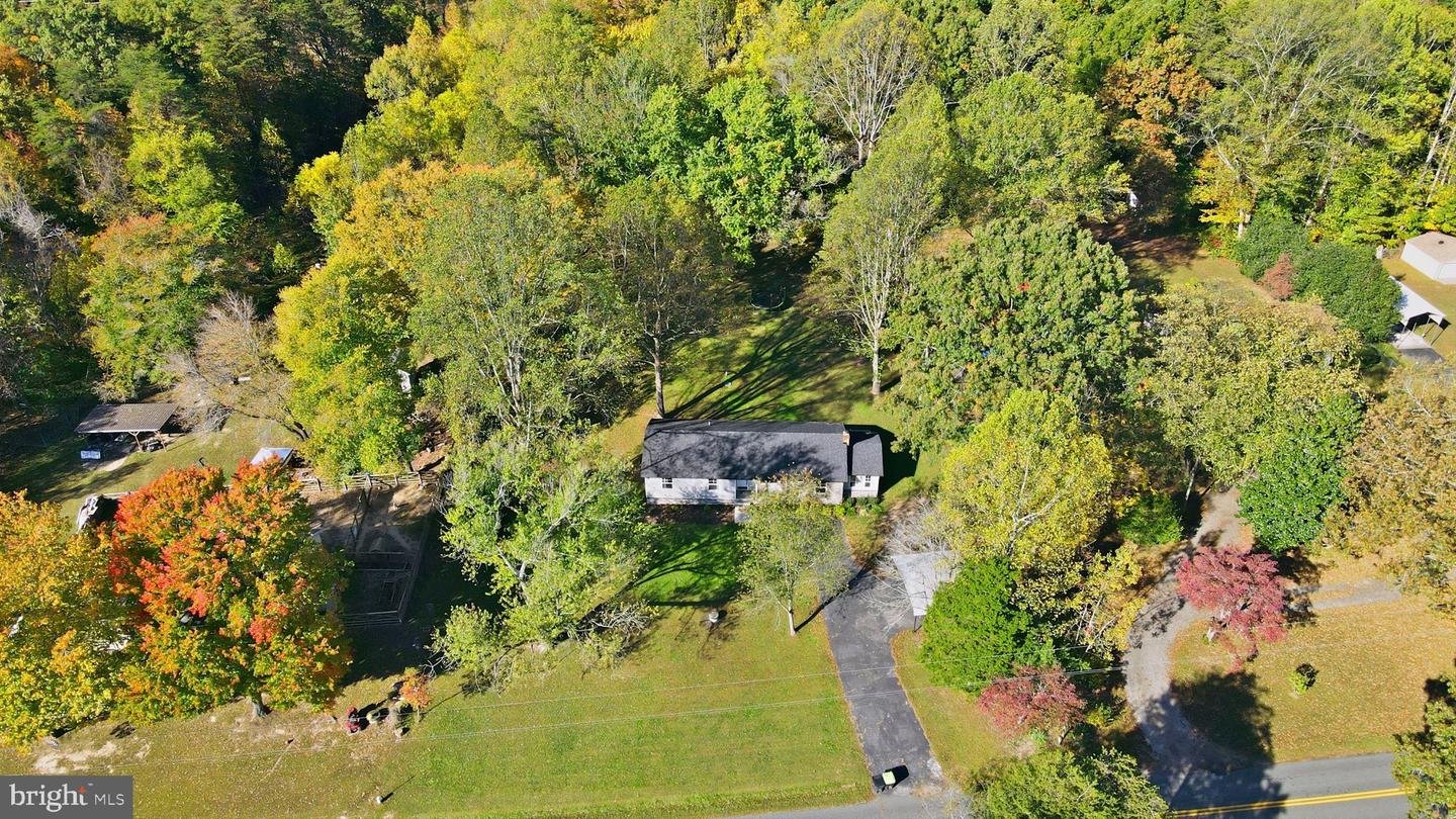 8012 FLIPPO DR, FREDERICKSBURG, Virginia 22408, 3 Bedrooms Bedrooms, ,2 BathroomsBathrooms,Residential,For sale,8012 FLIPPO DR,VASP2037050 MLS # VASP2037050 8012 FLIPPO DR, FREDERICKSBURG, Virginia 22408, 3 Bedrooms Bedrooms, ,2 BathroomsBathrooms,Residential,For sale,8012 FLIPPO DR,VASP2037050 MLS # VASP2037050