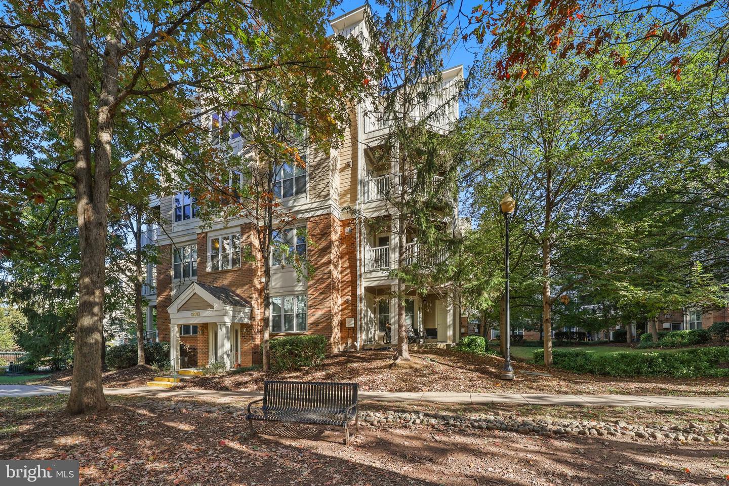 12913 ALTON SQ #210, HERNDON, Virginia 20170, 2 Bedrooms Bedrooms, ,2 BathroomsBathrooms,Residential,For sale,12913 ALTON SQ #210,VAFX2275228 MLS # VAFX2275228 12913 ALTON SQ #210, HERNDON, Virginia 20170, 2 Bedrooms Bedrooms, ,2 BathroomsBathrooms,Residential,For sale,12913 ALTON SQ #210,VAFX2275228 MLS # VAFX2275228