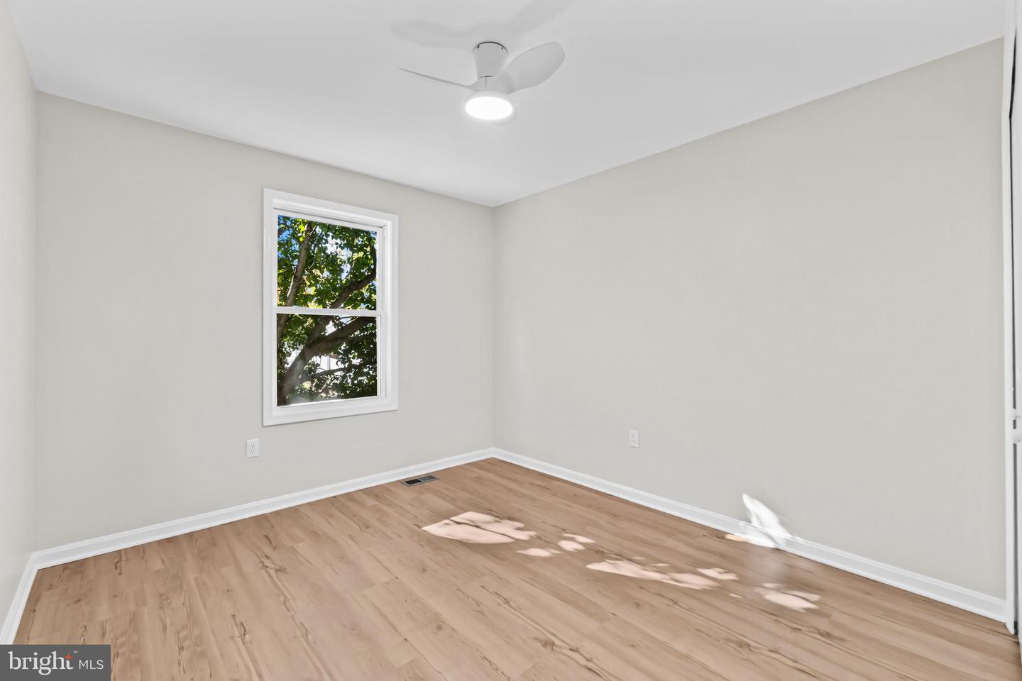 10290 S GRANT AVE, MANASSAS, Virginia 20110, 3 Bedrooms Bedrooms, ,2 BathroomsBathrooms,Residential,For sale,10290 S GRANT AVE,VAMN2009530 MLS # VAMN2009530 10290 S GRANT AVE, MANASSAS, Virginia 20110, 3 Bedrooms Bedrooms, ,2 BathroomsBathrooms,Residential,For sale,10290 S GRANT AVE,VAMN2009530 MLS # VAMN2009530