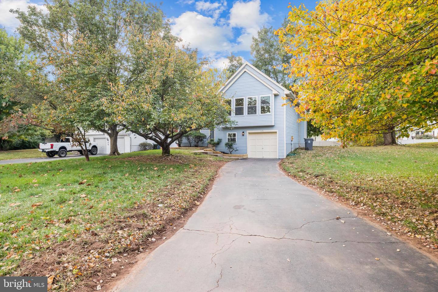 10290 S GRANT AVE, MANASSAS, Virginia 20110, 3 Bedrooms Bedrooms, ,2 BathroomsBathrooms,Residential,For sale,10290 S GRANT AVE,VAMN2009530 MLS # VAMN2009530 10290 S GRANT AVE, MANASSAS, Virginia 20110, 3 Bedrooms Bedrooms, ,2 BathroomsBathrooms,Residential,For sale,10290 S GRANT AVE,VAMN2009530 MLS # VAMN2009530