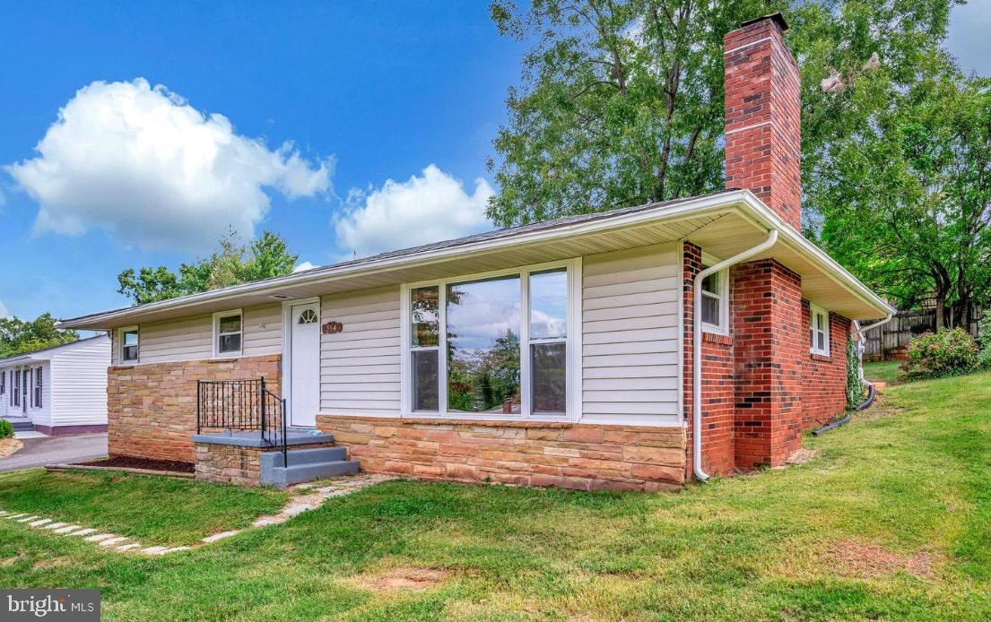 354 BERRY ST, ORANGE, Virginia 22960, 3 Bedrooms Bedrooms, 6 Rooms Rooms,1 BathroomBathrooms,Residential,For sale,354 BERRY ST,VAOR2012580 MLS # VAOR2012580 354 BERRY ST, ORANGE, Virginia 22960, 3 Bedrooms Bedrooms, 6 Rooms Rooms,1 BathroomBathrooms,Residential,For sale,354 BERRY ST,VAOR2012580 MLS # VAOR2012580