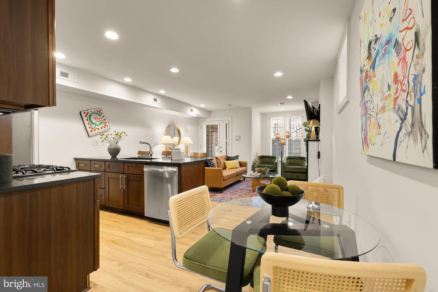 1523 1ST ST NW #A, WASHINGTON, District Of Columbia 20001, 1 Bedroom Bedrooms, ,1 BathroomBathrooms,Residential,For sale,1523 1ST ST NW #A,DCDC2227870 MLS # DCDC2227870