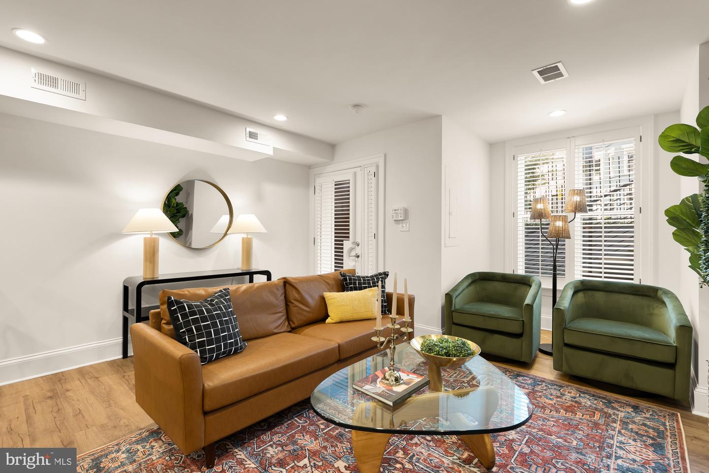 1523 1ST ST NW #A, WASHINGTON, District Of Columbia 20001, 1 Bedroom Bedrooms, ,1 BathroomBathrooms,Residential,For sale,1523 1ST ST NW #A,DCDC2227870 MLS # DCDC2227870