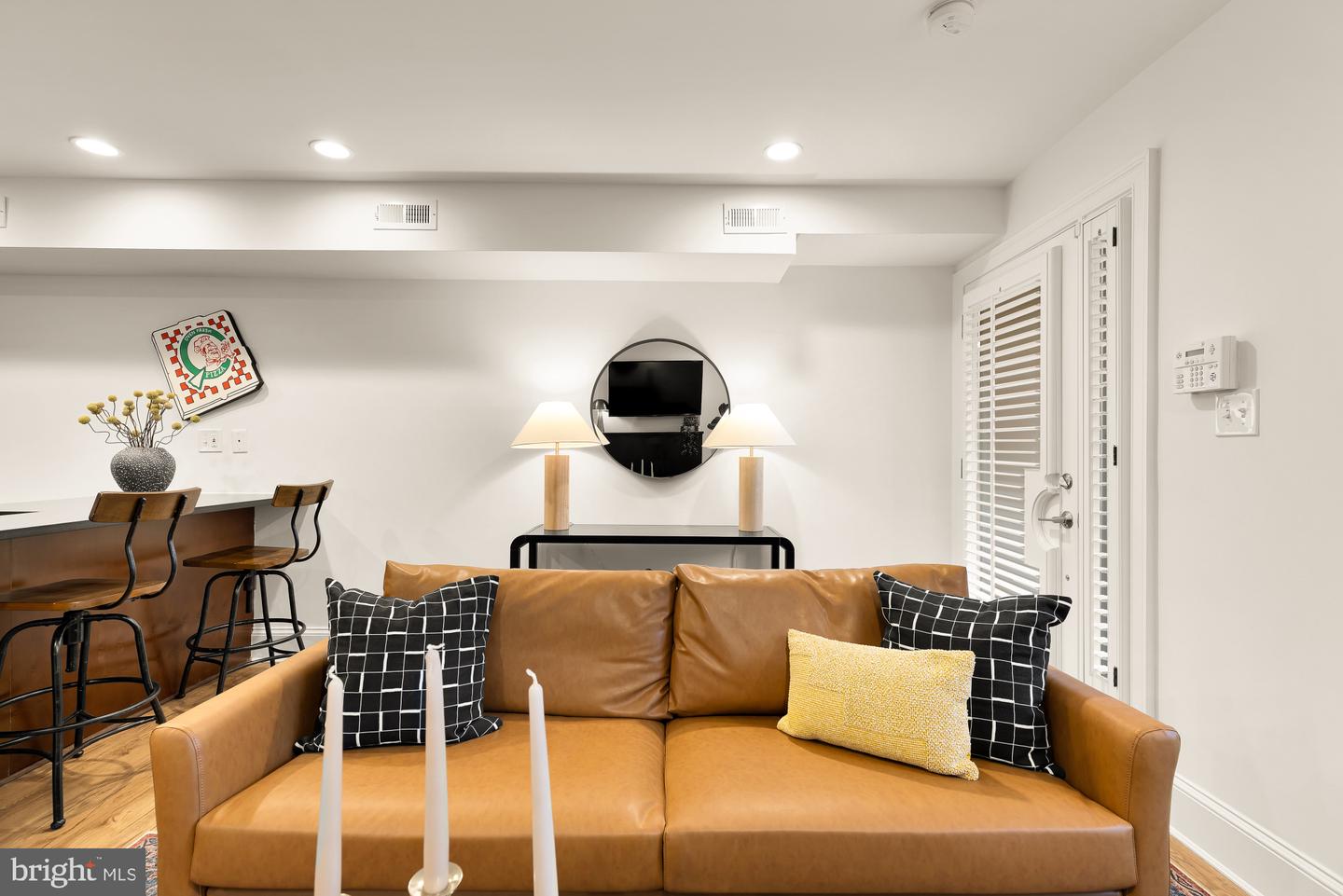 1523 1ST ST NW #A, WASHINGTON, District Of Columbia 20001, 1 Bedroom Bedrooms, ,1 BathroomBathrooms,Residential,For sale,1523 1ST ST NW #A,DCDC2227870 MLS # DCDC2227870