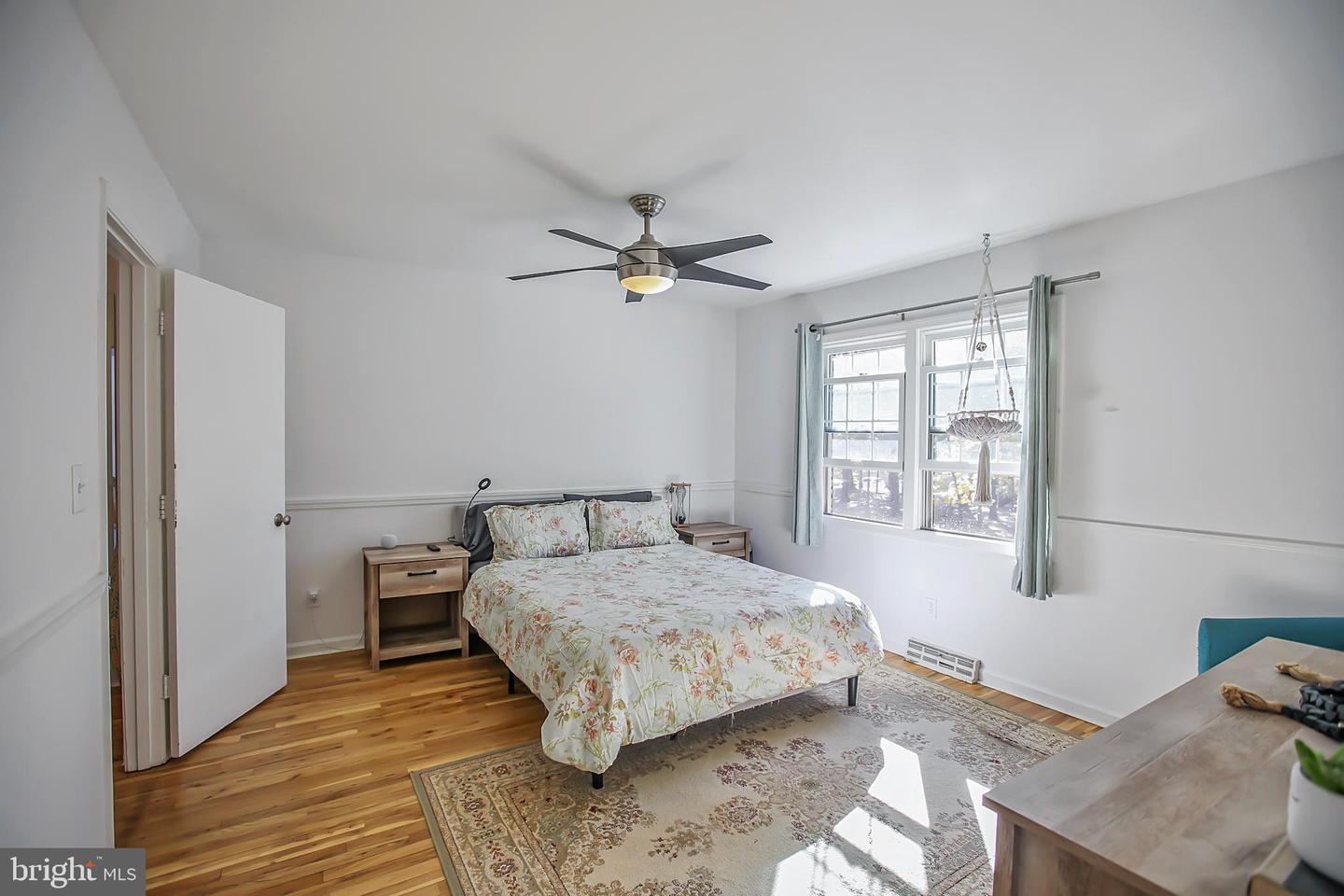 8145 CARRLEIGH PKWY, SPRINGFIELD, Virginia 22152, 2 Bedrooms Bedrooms, ,1 BathroomBathrooms,Residential,For sale,8145 CARRLEIGH PKWY,VAFX2275260 MLS # VAFX2275260 8145 CARRLEIGH PKWY, SPRINGFIELD, Virginia 22152, 2 Bedrooms Bedrooms, ,1 BathroomBathrooms,Residential,For sale,8145 CARRLEIGH PKWY,VAFX2275260 MLS # VAFX2275260
