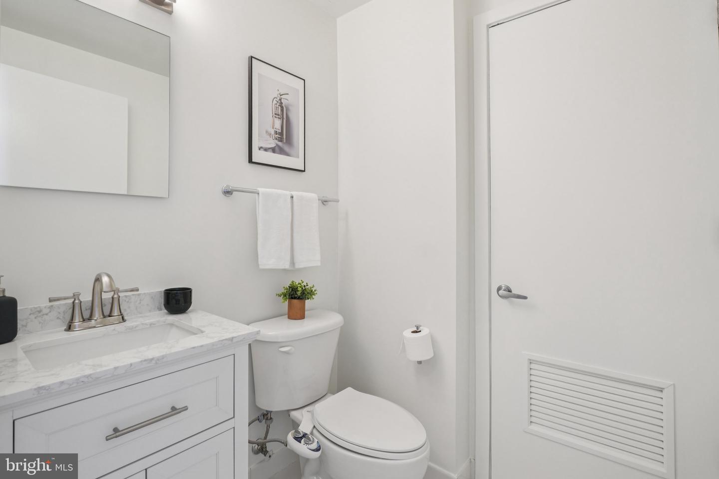 919 FLORIDA AVE NW #606, WASHINGTON, District Of Columbia 20001, 2 Bedrooms Bedrooms, ,1 BathroomBathrooms,Residential,For sale,919 FLORIDA AVE NW #606,DCDC2227928 MLS # DCDC2227928 919 FLORIDA AVE NW #606, WASHINGTON, District Of Columbia 20001, 2 Bedrooms Bedrooms, ,1 BathroomBathrooms,Residential,For sale,919 FLORIDA AVE NW #606,DCDC2227928 MLS # DCDC2227928