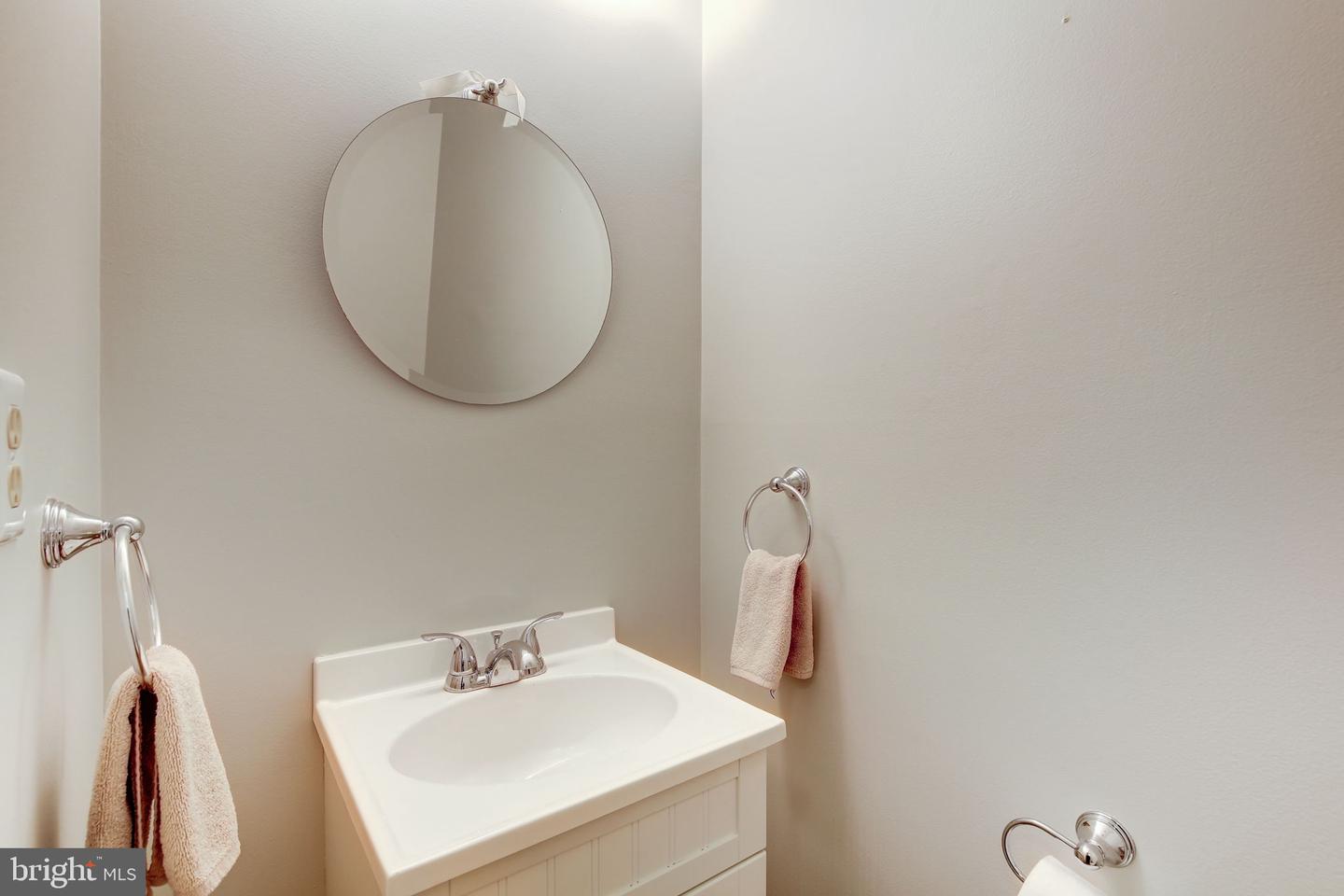 13607 SOFT BREEZE CT, HERNDON, Virginia 20171, 2 Bedrooms Bedrooms, ,2 BathroomsBathrooms,Residential,For sale,13607 SOFT BREEZE CT,VAFX2275322 MLS # VAFX2275322 13607 SOFT BREEZE CT, HERNDON, Virginia 20171, 2 Bedrooms Bedrooms, ,2 BathroomsBathrooms,Residential,For sale,13607 SOFT BREEZE CT,VAFX2275322 MLS # VAFX2275322