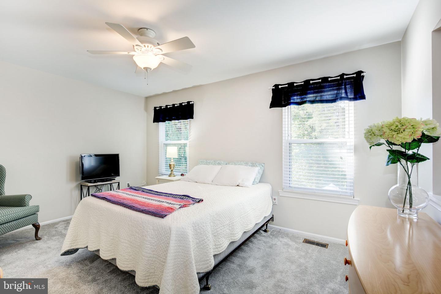 13607 SOFT BREEZE CT, HERNDON, Virginia 20171, 2 Bedrooms Bedrooms, ,2 BathroomsBathrooms,Residential,For sale,13607 SOFT BREEZE CT,VAFX2275322 MLS # VAFX2275322 13607 SOFT BREEZE CT, HERNDON, Virginia 20171, 2 Bedrooms Bedrooms, ,2 BathroomsBathrooms,Residential,For sale,13607 SOFT BREEZE CT,VAFX2275322 MLS # VAFX2275322