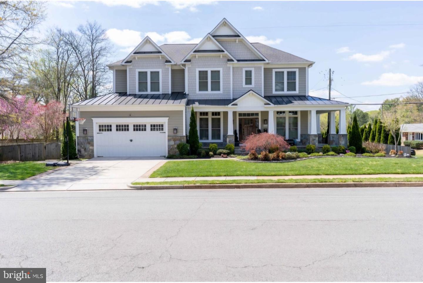 801 MEADOW LN SW, VIENNA, Virginia 22180, 6 Bedrooms Bedrooms, ,6 BathroomsBathrooms,Residential,For sale,801 MEADOW LN SW,VAFX2275326 MLS # VAFX2275326 801 MEADOW LN SW, VIENNA, Virginia 22180, 6 Bedrooms Bedrooms, ,6 BathroomsBathrooms,Residential,For sale,801 MEADOW LN SW,VAFX2275326 MLS # VAFX2275326