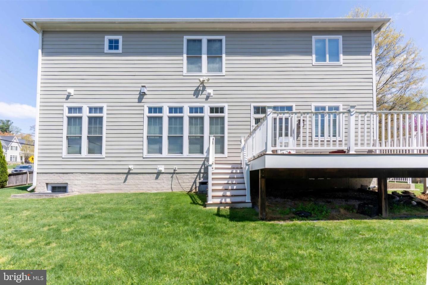 801 MEADOW LN SW, VIENNA, Virginia 22180, 6 Bedrooms Bedrooms, ,6 BathroomsBathrooms,Residential,For sale,801 MEADOW LN SW,VAFX2275326 MLS # VAFX2275326 801 MEADOW LN SW, VIENNA, Virginia 22180, 6 Bedrooms Bedrooms, ,6 BathroomsBathrooms,Residential,For sale,801 MEADOW LN SW,VAFX2275326 MLS # VAFX2275326
