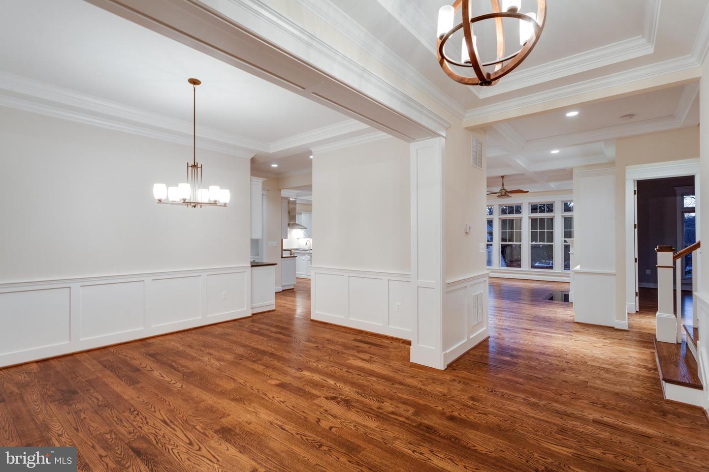801 MEADOW LN SW, VIENNA, Virginia 22180, 6 Bedrooms Bedrooms, ,6 BathroomsBathrooms,Residential,For sale,801 MEADOW LN SW,VAFX2275326 MLS # VAFX2275326 801 MEADOW LN SW, VIENNA, Virginia 22180, 6 Bedrooms Bedrooms, ,6 BathroomsBathrooms,Residential,For sale,801 MEADOW LN SW,VAFX2275326 MLS # VAFX2275326