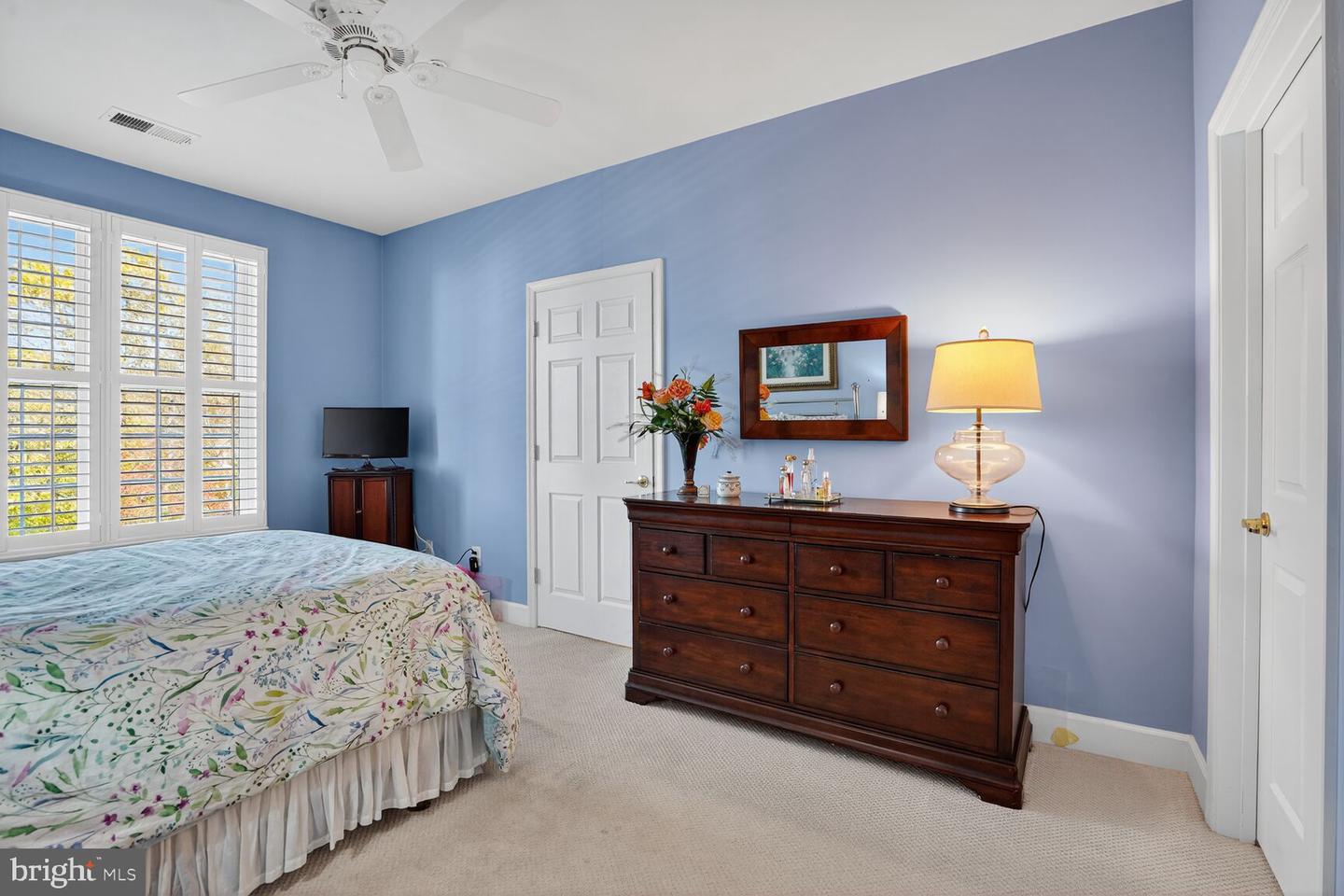 7065 HERITAGE HUNT DR #203, GAINESVILLE, Virginia 20155, 2 Bedrooms Bedrooms, ,2 BathroomsBathrooms,Residential,For sale,7065 HERITAGE HUNT DR #203,VAPW2106402 MLS # VAPW2106402 7065 HERITAGE HUNT DR #203, GAINESVILLE, Virginia 20155, 2 Bedrooms Bedrooms, ,2 BathroomsBathrooms,Residential,For sale,7065 HERITAGE HUNT DR #203,VAPW2106402 MLS # VAPW2106402