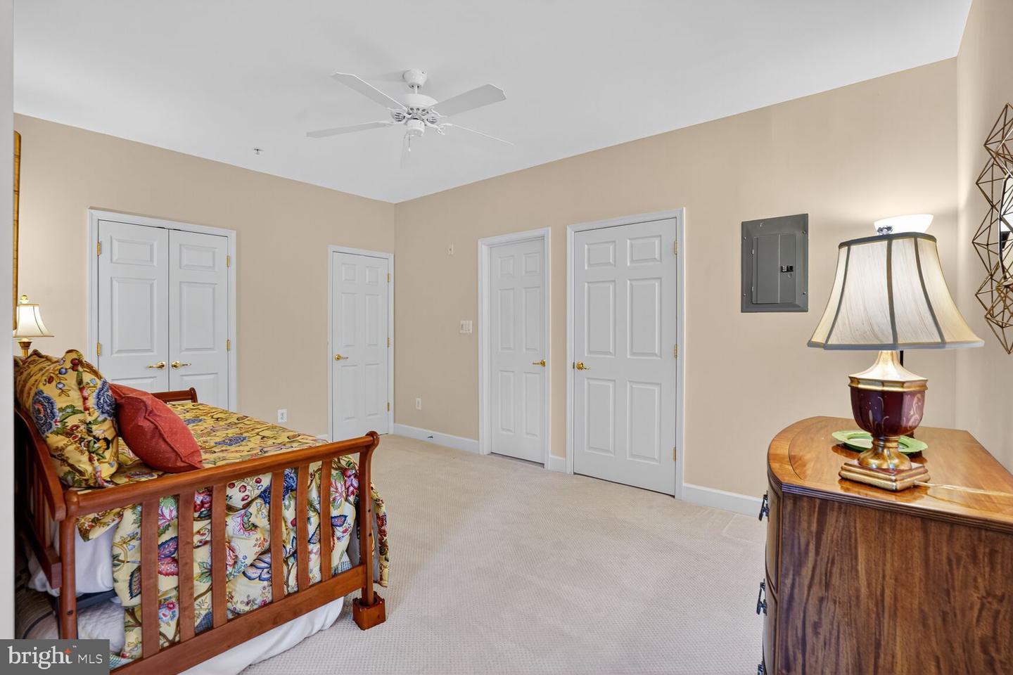 7065 HERITAGE HUNT DR #203, GAINESVILLE, Virginia 20155, 2 Bedrooms Bedrooms, ,2 BathroomsBathrooms,Residential,For sale,7065 HERITAGE HUNT DR #203,VAPW2106402 MLS # VAPW2106402 7065 HERITAGE HUNT DR #203, GAINESVILLE, Virginia 20155, 2 Bedrooms Bedrooms, ,2 BathroomsBathrooms,Residential,For sale,7065 HERITAGE HUNT DR #203,VAPW2106402 MLS # VAPW2106402