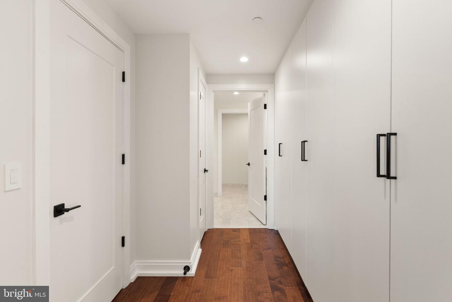 1111 PENNSYLVANIA AVE SE #304, WASHINGTON, District Of Columbia 20003, 2 Bedrooms Bedrooms, ,2 BathroomsBathrooms,Residential,For sale,1111 PENNSYLVANIA AVE SE #304,DCDC2228066 MLS # DCDC2228066 1111 PENNSYLVANIA AVE SE #304, WASHINGTON, District Of Columbia 20003, 2 Bedrooms Bedrooms, ,2 BathroomsBathrooms,Residential,For sale,1111 PENNSYLVANIA AVE SE #304,DCDC2228066 MLS # DCDC2228066