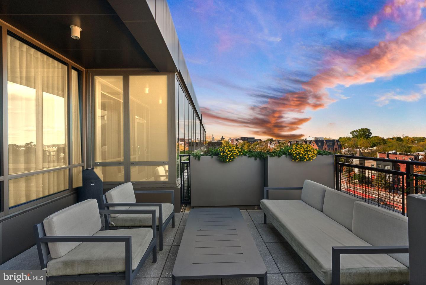 1111 PENNSYLVANIA AVE SE #304, WASHINGTON, District Of Columbia 20003, 2 Bedrooms Bedrooms, ,2 BathroomsBathrooms,Residential,For sale,1111 PENNSYLVANIA AVE SE #304,DCDC2228066 MLS # DCDC2228066 1111 PENNSYLVANIA AVE SE #304, WASHINGTON, District Of Columbia 20003, 2 Bedrooms Bedrooms, ,2 BathroomsBathrooms,Residential,For sale,1111 PENNSYLVANIA AVE SE #304,DCDC2228066 MLS # DCDC2228066