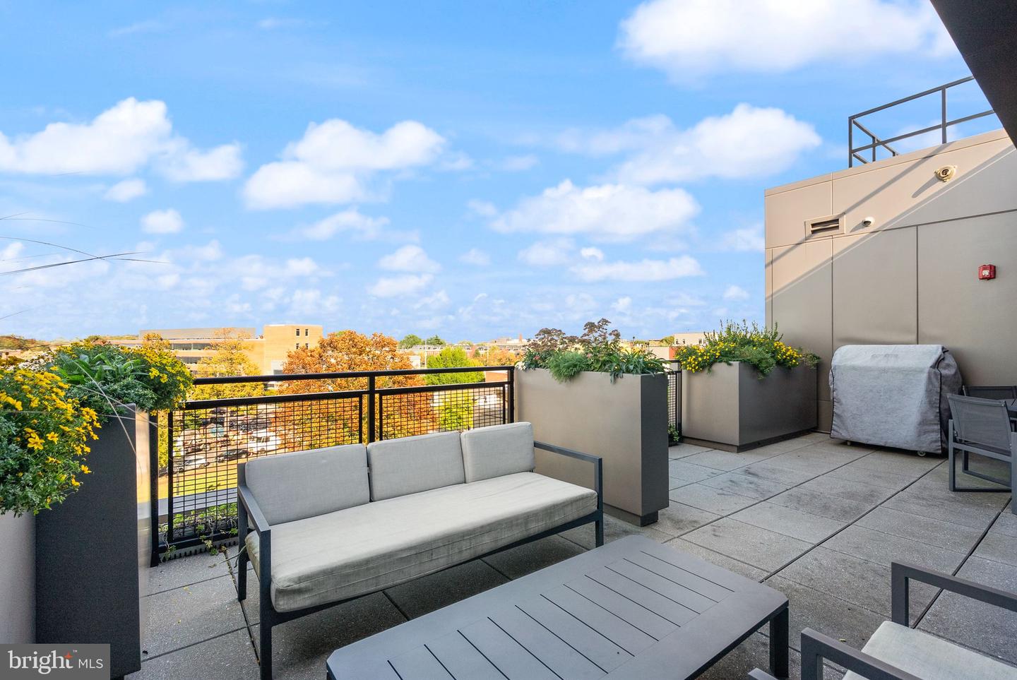 1111 PENNSYLVANIA AVE SE #304, WASHINGTON, District Of Columbia 20003, 2 Bedrooms Bedrooms, ,2 BathroomsBathrooms,Residential,For sale,1111 PENNSYLVANIA AVE SE #304,DCDC2228066 MLS # DCDC2228066 1111 PENNSYLVANIA AVE SE #304, WASHINGTON, District Of Columbia 20003, 2 Bedrooms Bedrooms, ,2 BathroomsBathrooms,Residential,For sale,1111 PENNSYLVANIA AVE SE #304,DCDC2228066 MLS # DCDC2228066