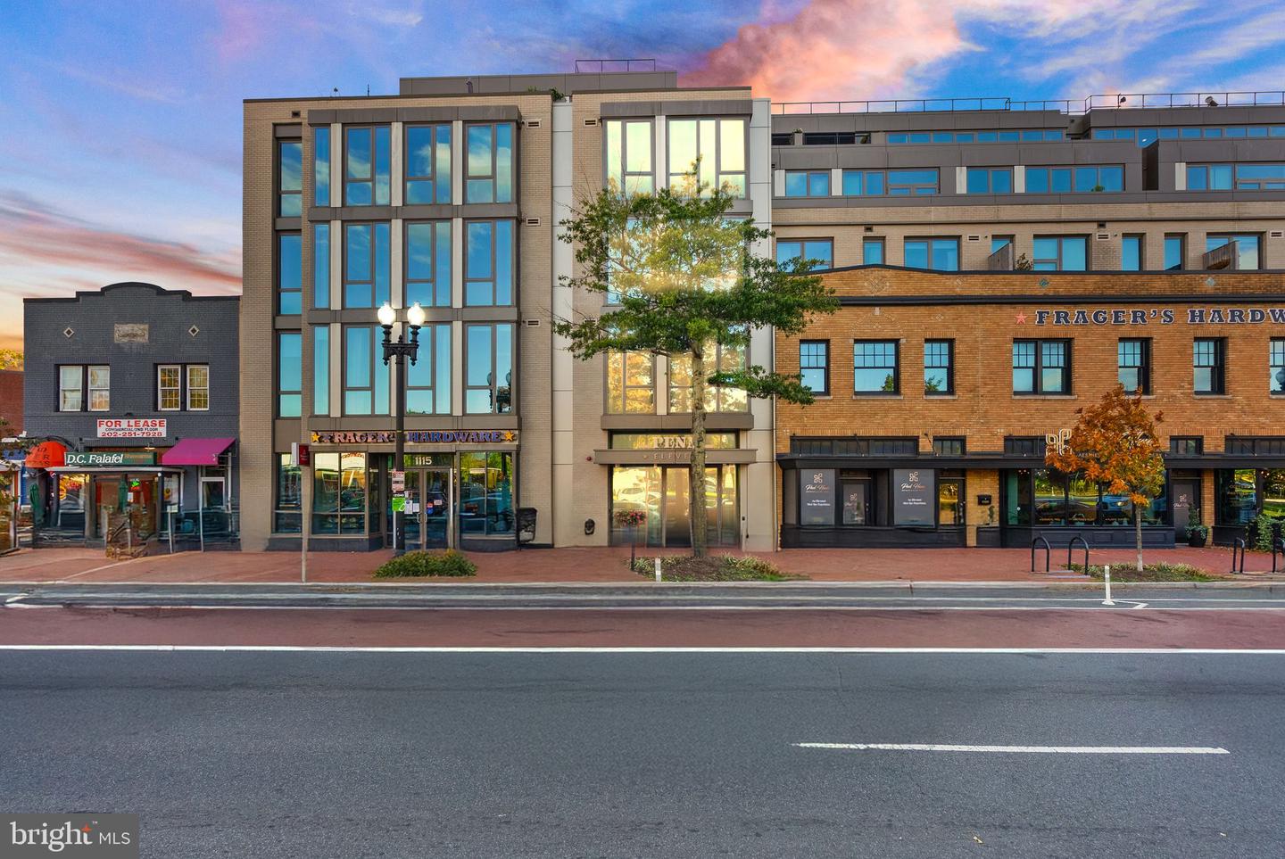 1111 PENNSYLVANIA AVE SE #304, WASHINGTON, District Of Columbia 20003, 2 Bedrooms Bedrooms, ,2 BathroomsBathrooms,Residential,For sale,1111 PENNSYLVANIA AVE SE #304,DCDC2228066 MLS # DCDC2228066 1111 PENNSYLVANIA AVE SE #304, WASHINGTON, District Of Columbia 20003, 2 Bedrooms Bedrooms, ,2 BathroomsBathrooms,Residential,For sale,1111 PENNSYLVANIA AVE SE #304,DCDC2228066 MLS # DCDC2228066