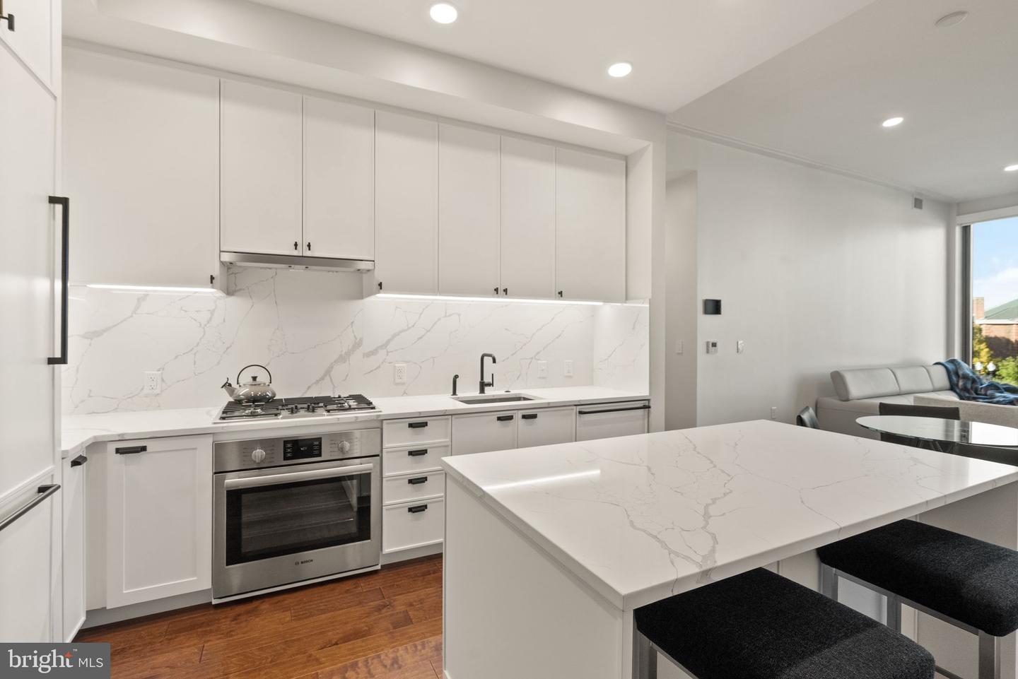 1111 PENNSYLVANIA AVE SE #304, WASHINGTON, District Of Columbia 20003, 2 Bedrooms Bedrooms, ,2 BathroomsBathrooms,Residential,For sale,1111 PENNSYLVANIA AVE SE #304,DCDC2228066 MLS # DCDC2228066 1111 PENNSYLVANIA AVE SE #304, WASHINGTON, District Of Columbia 20003, 2 Bedrooms Bedrooms, ,2 BathroomsBathrooms,Residential,For sale,1111 PENNSYLVANIA AVE SE #304,DCDC2228066 MLS # DCDC2228066