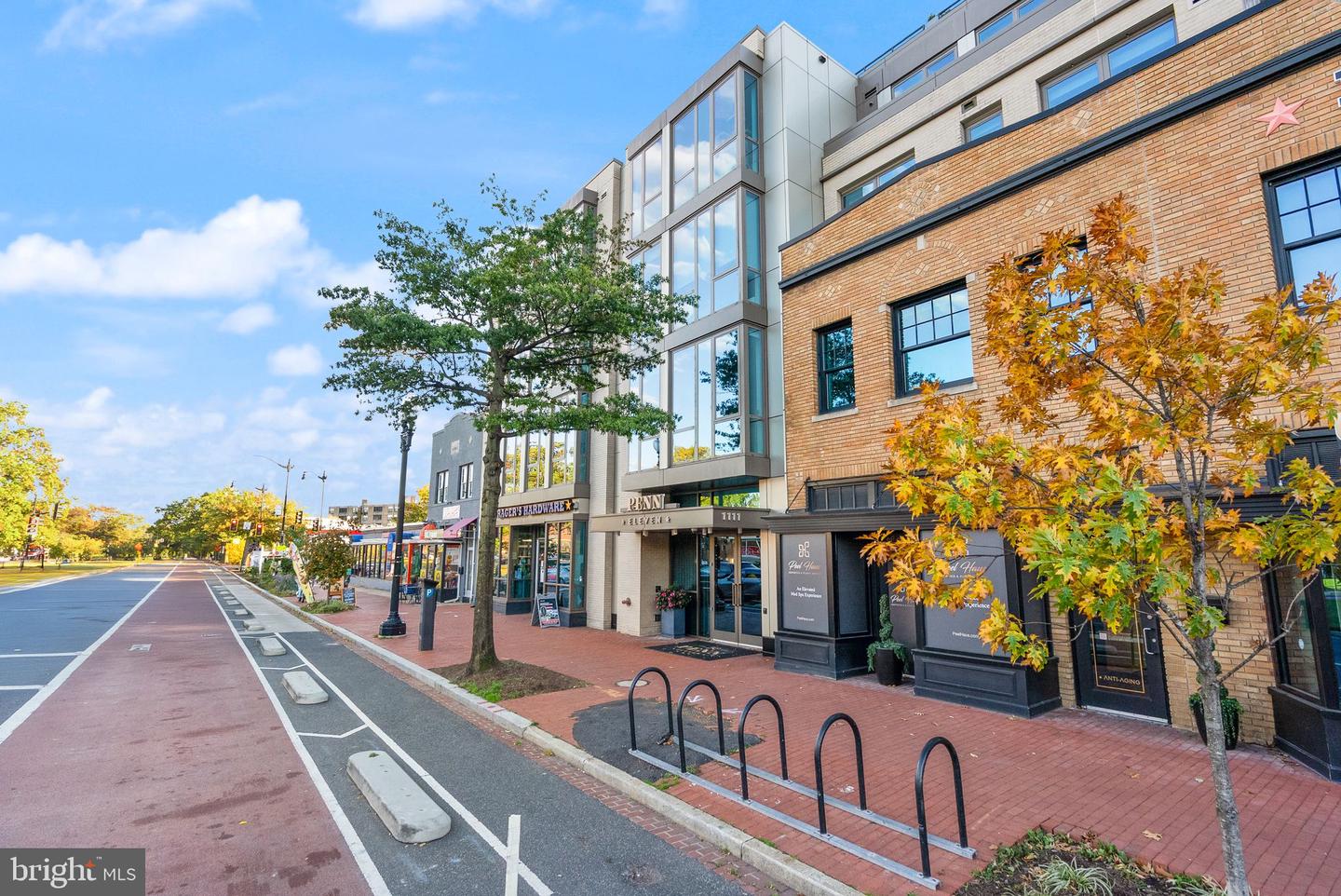 1111 PENNSYLVANIA AVE SE #304, WASHINGTON, District Of Columbia 20003, 2 Bedrooms Bedrooms, ,2 BathroomsBathrooms,Residential,For sale,1111 PENNSYLVANIA AVE SE #304,DCDC2228066 MLS # DCDC2228066 1111 PENNSYLVANIA AVE SE #304, WASHINGTON, District Of Columbia 20003, 2 Bedrooms Bedrooms, ,2 BathroomsBathrooms,Residential,For sale,1111 PENNSYLVANIA AVE SE #304,DCDC2228066 MLS # DCDC2228066