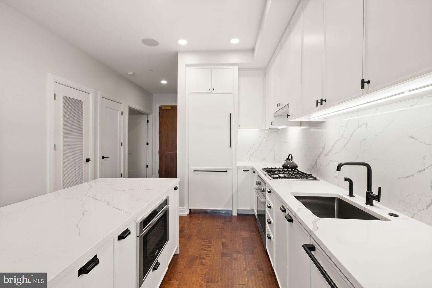 1111 PENNSYLVANIA AVE SE #304, WASHINGTON, District Of Columbia 20003, 2 Bedrooms Bedrooms, ,2 BathroomsBathrooms,Residential,For sale,1111 PENNSYLVANIA AVE SE #304,DCDC2228066 MLS # DCDC2228066 1111 PENNSYLVANIA AVE SE #304, WASHINGTON, District Of Columbia 20003, 2 Bedrooms Bedrooms, ,2 BathroomsBathrooms,Residential,For sale,1111 PENNSYLVANIA AVE SE #304,DCDC2228066 MLS # DCDC2228066