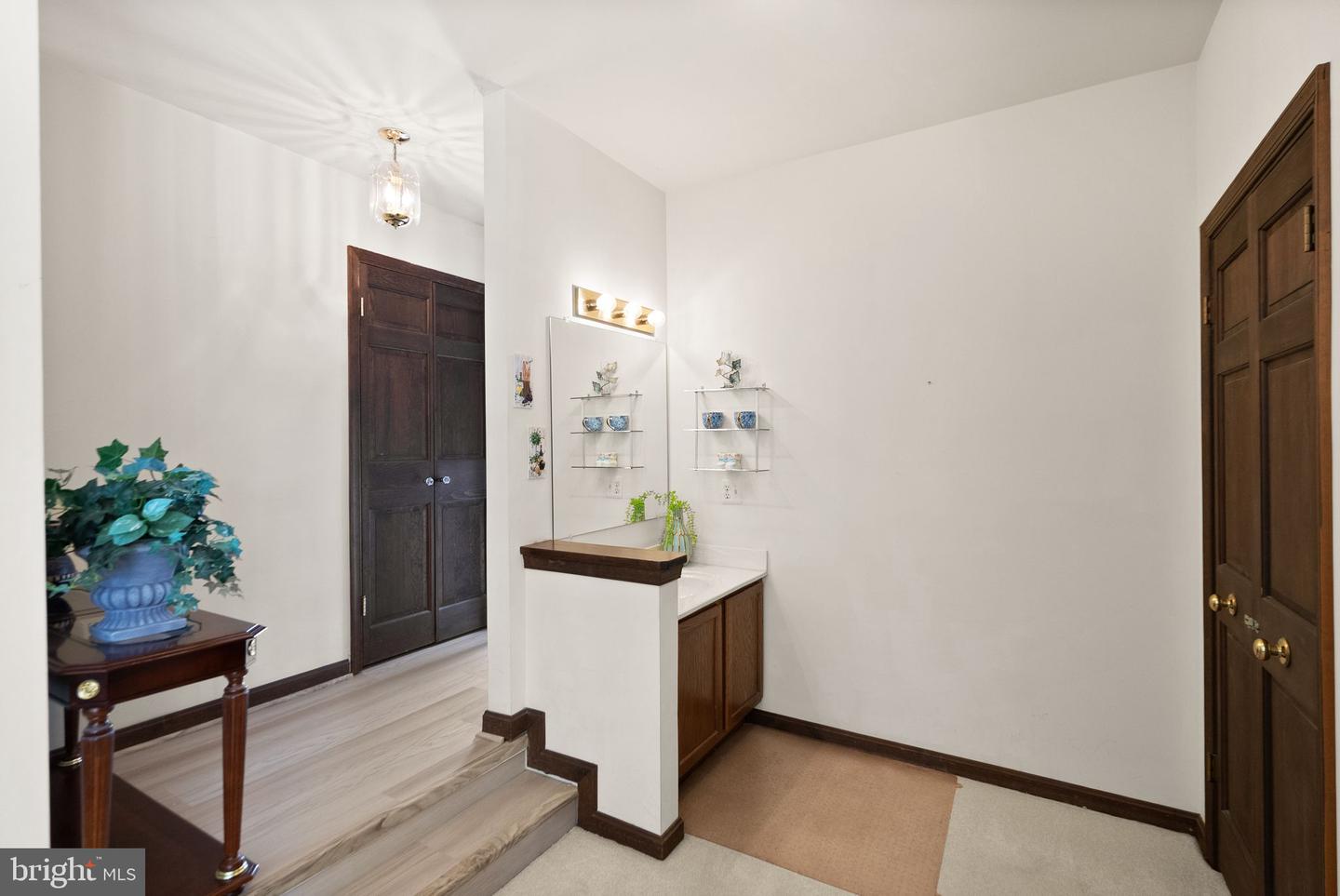 1398 PARK LAKE DR, RESTON, Virginia 20190, 4 Bedrooms Bedrooms, ,3 BathroomsBathrooms,Residential,For sale,1398 PARK LAKE DR,VAFX2275472 MLS # VAFX2275472 1398 PARK LAKE DR, RESTON, Virginia 20190, 4 Bedrooms Bedrooms, ,3 BathroomsBathrooms,Residential,For sale,1398 PARK LAKE DR,VAFX2275472 MLS # VAFX2275472