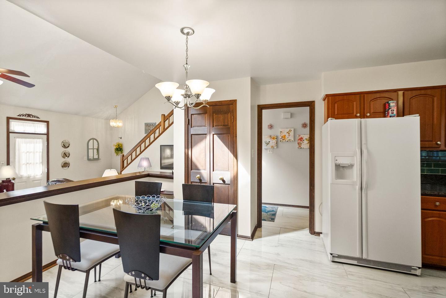 1398 PARK LAKE DR, RESTON, Virginia 20190, 4 Bedrooms Bedrooms, ,3 BathroomsBathrooms,Residential,For sale,1398 PARK LAKE DR,VAFX2275472 MLS # VAFX2275472 1398 PARK LAKE DR, RESTON, Virginia 20190, 4 Bedrooms Bedrooms, ,3 BathroomsBathrooms,Residential,For sale,1398 PARK LAKE DR,VAFX2275472 MLS # VAFX2275472