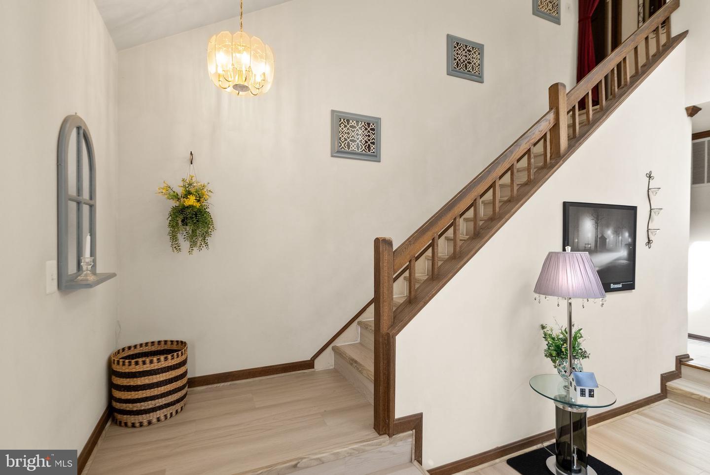 1398 PARK LAKE DR, RESTON, Virginia 20190, 4 Bedrooms Bedrooms, ,3 BathroomsBathrooms,Residential,For sale,1398 PARK LAKE DR,VAFX2275472 MLS # VAFX2275472 1398 PARK LAKE DR, RESTON, Virginia 20190, 4 Bedrooms Bedrooms, ,3 BathroomsBathrooms,Residential,For sale,1398 PARK LAKE DR,VAFX2275472 MLS # VAFX2275472