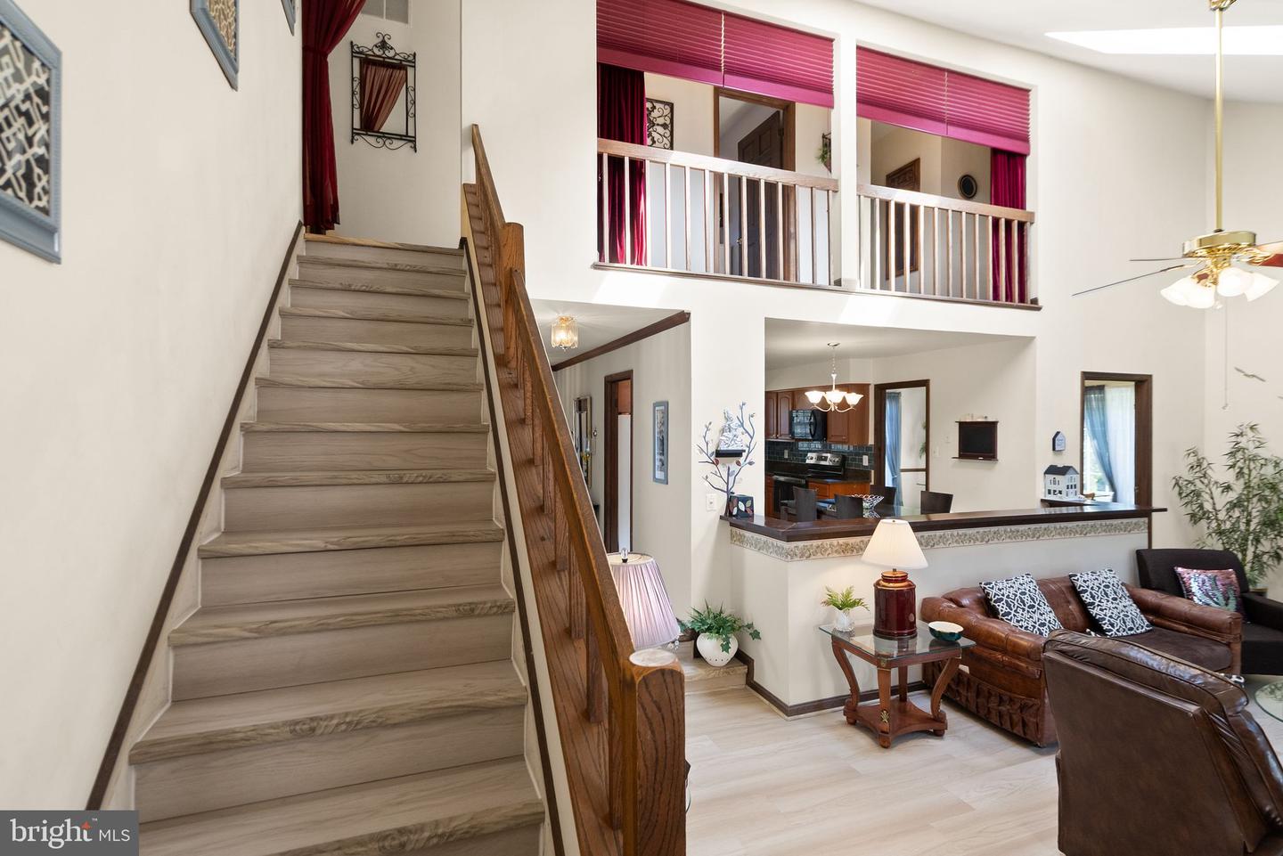 1398 PARK LAKE DR, RESTON, Virginia 20190, 4 Bedrooms Bedrooms, ,3 BathroomsBathrooms,Residential,For sale,1398 PARK LAKE DR,VAFX2275472 MLS # VAFX2275472 1398 PARK LAKE DR, RESTON, Virginia 20190, 4 Bedrooms Bedrooms, ,3 BathroomsBathrooms,Residential,For sale,1398 PARK LAKE DR,VAFX2275472 MLS # VAFX2275472