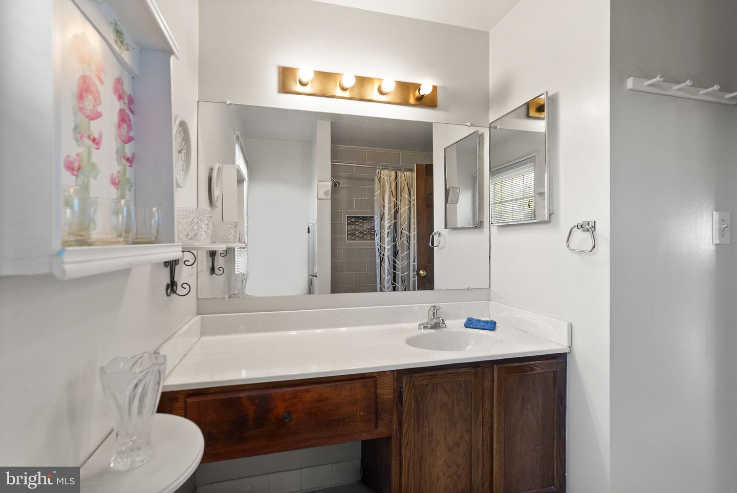 1398 PARK LAKE DR, RESTON, Virginia 20190, 4 Bedrooms Bedrooms, ,3 BathroomsBathrooms,Residential,For sale,1398 PARK LAKE DR,VAFX2275472 MLS # VAFX2275472 1398 PARK LAKE DR, RESTON, Virginia 20190, 4 Bedrooms Bedrooms, ,3 BathroomsBathrooms,Residential,For sale,1398 PARK LAKE DR,VAFX2275472 MLS # VAFX2275472