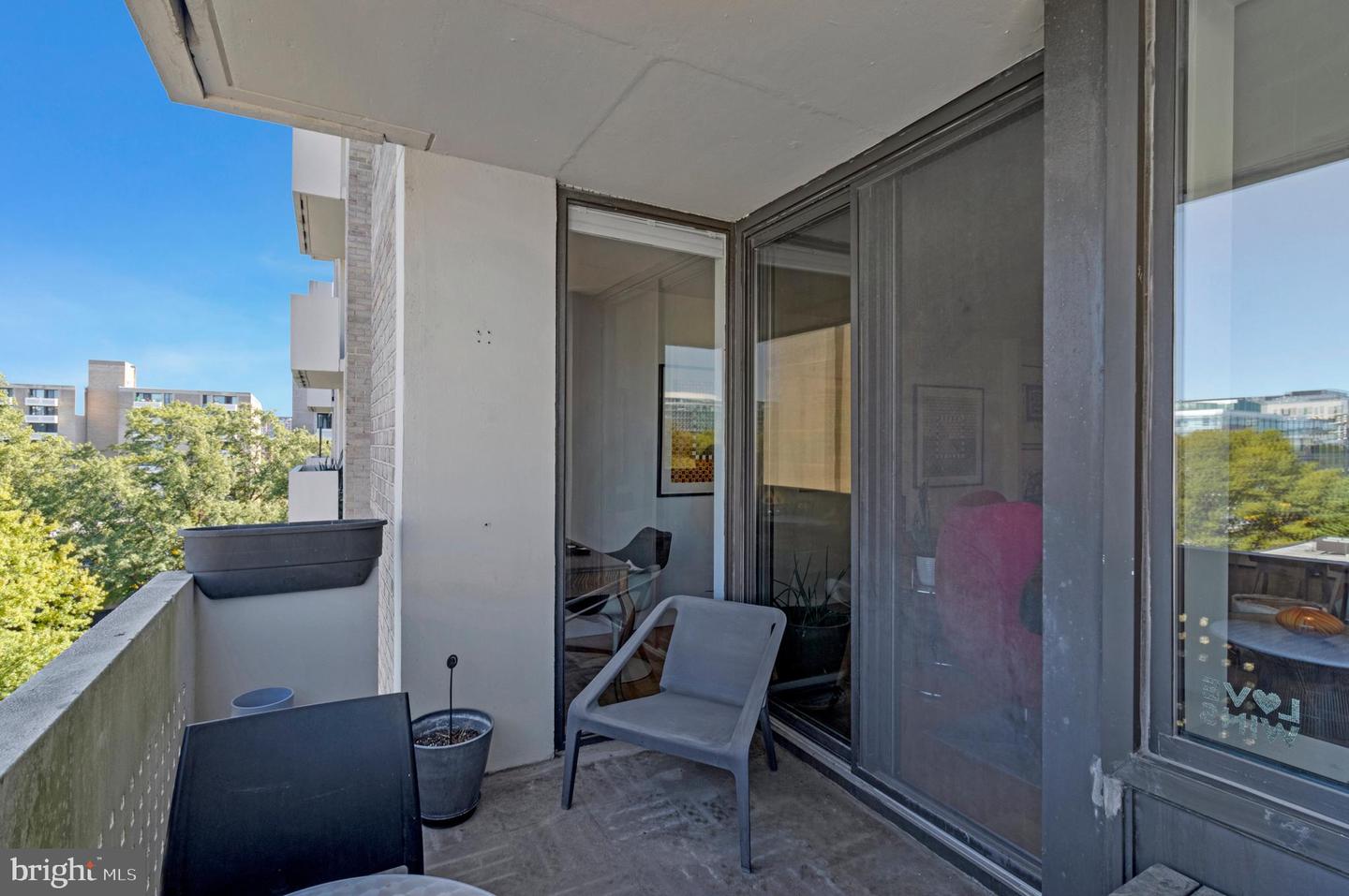 1245 4TH ST SW #E501, WASHINGTON, District Of Columbia 20024, 1 Bedroom Bedrooms, ,1 BathroomBathrooms,Residential,For sale,1245 4TH ST SW #E501,DCDC2228096 MLS # DCDC2228096 1245 4TH ST SW #E501, WASHINGTON, District Of Columbia 20024, 1 Bedroom Bedrooms, ,1 BathroomBathrooms,Residential,For sale,1245 4TH ST SW #E501,DCDC2228096 MLS # DCDC2228096