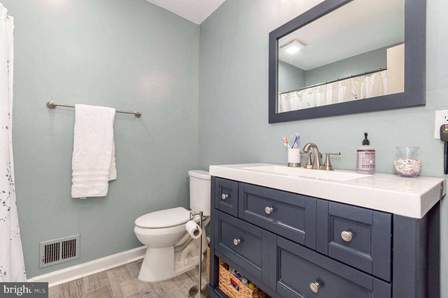 6208 REDWOOD LN, ALEXANDRIA, Virginia 22310, 5 Bedrooms Bedrooms, 11 Rooms Rooms,3 BathroomsBathrooms,Residential,For sale,6208 REDWOOD LN,VAFX2275388 MLS # VAFX2275388 6208 REDWOOD LN, ALEXANDRIA, Virginia 22310, 5 Bedrooms Bedrooms, 11 Rooms Rooms,3 BathroomsBathrooms,Residential,For sale,6208 REDWOOD LN,VAFX2275388 MLS # VAFX2275388