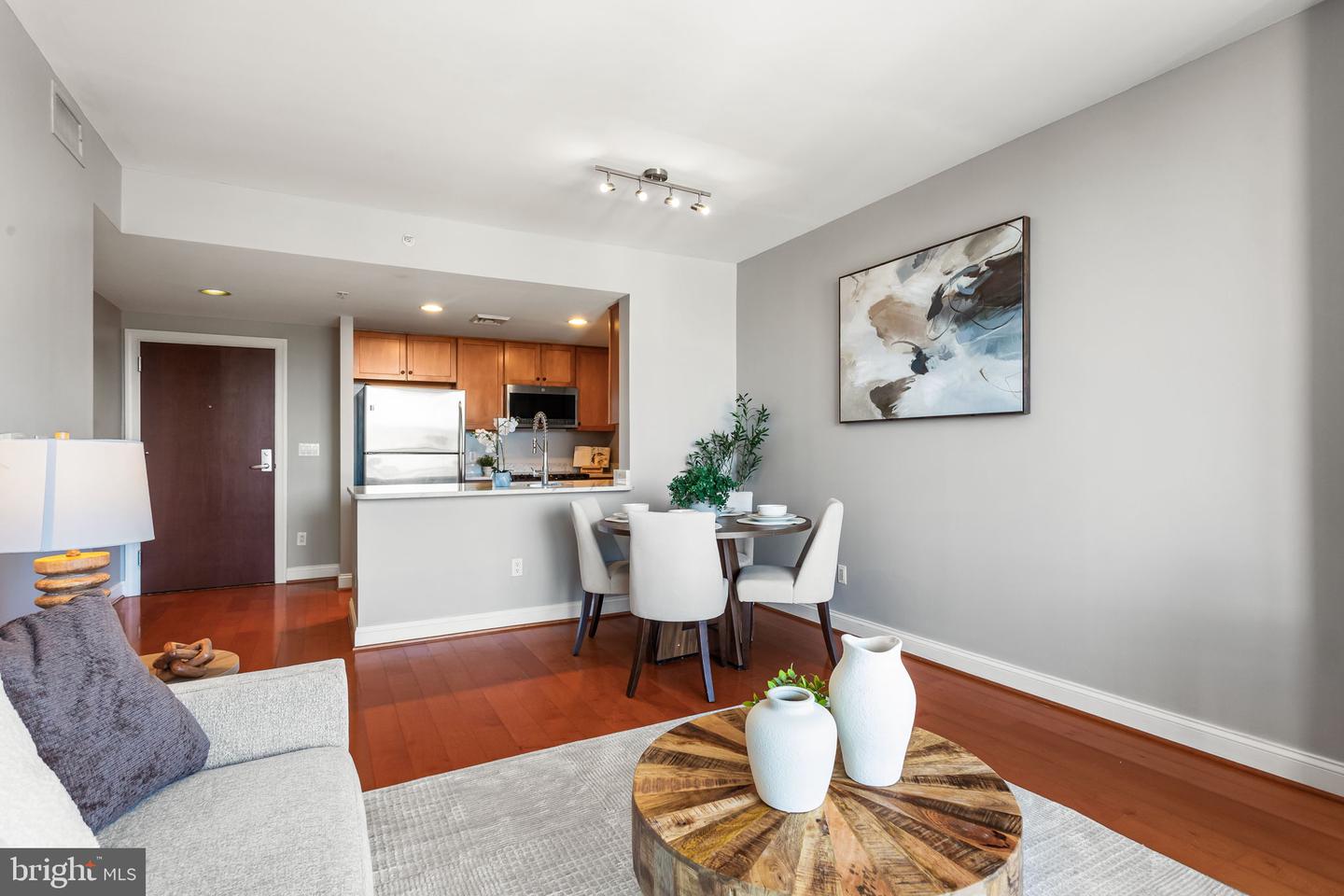 1020 N HIGHLAND ST #621, ARLINGTON, Virginia 22201, 1 Bedroom Bedrooms, ,1 BathroomBathrooms,Residential,For sale,1020 N HIGHLAND ST #621,VAAR2065184 MLS # VAAR2065184 1020 N HIGHLAND ST #621, ARLINGTON, Virginia 22201, 1 Bedroom Bedrooms, ,1 BathroomBathrooms,Residential,For sale,1020 N HIGHLAND ST #621,VAAR2065184 MLS # VAAR2065184