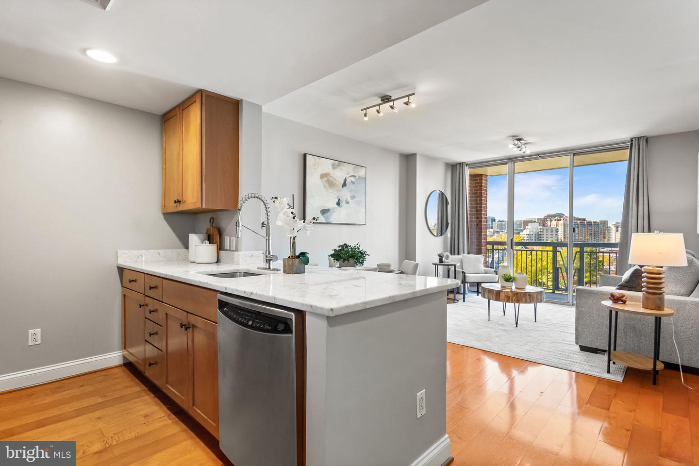 1020 N HIGHLAND ST #621, ARLINGTON, Virginia 22201, 1 Bedroom Bedrooms, ,1 BathroomBathrooms,Residential,For sale,1020 N HIGHLAND ST #621,VAAR2065184 MLS # VAAR2065184 1020 N HIGHLAND ST #621, ARLINGTON, Virginia 22201, 1 Bedroom Bedrooms, ,1 BathroomBathrooms,Residential,For sale,1020 N HIGHLAND ST #621,VAAR2065184 MLS # VAAR2065184