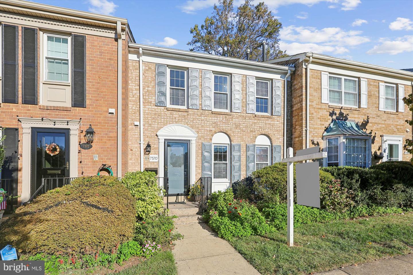 7370 ELDORADO ST, MCLEAN, Virginia 22102, 3 Bedrooms Bedrooms, ,3 BathroomsBathrooms,Residential,For sale,7370 ELDORADO ST,VAFX2275420 MLS # VAFX2275420 7370 ELDORADO ST, MCLEAN, Virginia 22102, 3 Bedrooms Bedrooms, ,3 BathroomsBathrooms,Residential,For sale,7370 ELDORADO ST,VAFX2275420 MLS # VAFX2275420