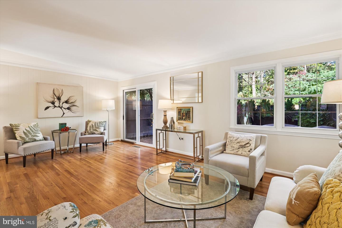 7370 ELDORADO ST, MCLEAN, Virginia 22102, 3 Bedrooms Bedrooms, ,3 BathroomsBathrooms,Residential,For sale,7370 ELDORADO ST,VAFX2275420 MLS # VAFX2275420 7370 ELDORADO ST, MCLEAN, Virginia 22102, 3 Bedrooms Bedrooms, ,3 BathroomsBathrooms,Residential,For sale,7370 ELDORADO ST,VAFX2275420 MLS # VAFX2275420