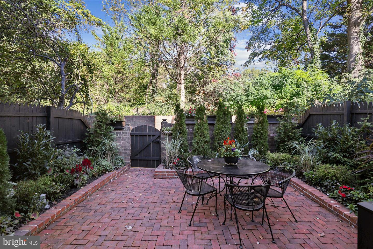 7370 ELDORADO ST, MCLEAN, Virginia 22102, 3 Bedrooms Bedrooms, ,3 BathroomsBathrooms,Residential,For sale,7370 ELDORADO ST,VAFX2275420 MLS # VAFX2275420 7370 ELDORADO ST, MCLEAN, Virginia 22102, 3 Bedrooms Bedrooms, ,3 BathroomsBathrooms,Residential,For sale,7370 ELDORADO ST,VAFX2275420 MLS # VAFX2275420