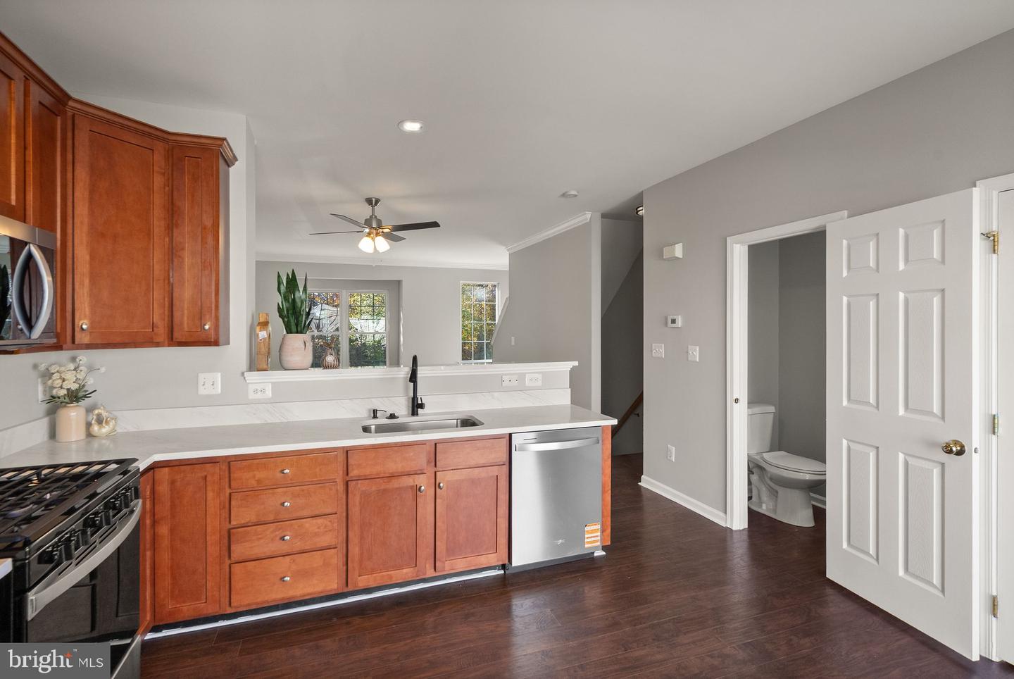 42769 ATCHISON TER, CHANTILLY, Virginia 20152, 4 Bedrooms Bedrooms, ,2 BathroomsBathrooms,Residential,For sale,42769 ATCHISON TER,VALO2109364 MLS # VALO2109364 42769 ATCHISON TER, CHANTILLY, Virginia 20152, 4 Bedrooms Bedrooms, ,2 BathroomsBathrooms,Residential,For sale,42769 ATCHISON TER,VALO2109364 MLS # VALO2109364