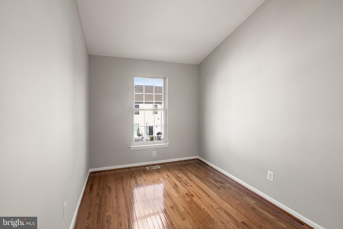 42769 ATCHISON TER, CHANTILLY, Virginia 20152, 4 Bedrooms Bedrooms, ,2 BathroomsBathrooms,Residential,For sale,42769 ATCHISON TER,VALO2109364 MLS # VALO2109364 42769 ATCHISON TER, CHANTILLY, Virginia 20152, 4 Bedrooms Bedrooms, ,2 BathroomsBathrooms,Residential,For sale,42769 ATCHISON TER,VALO2109364 MLS # VALO2109364