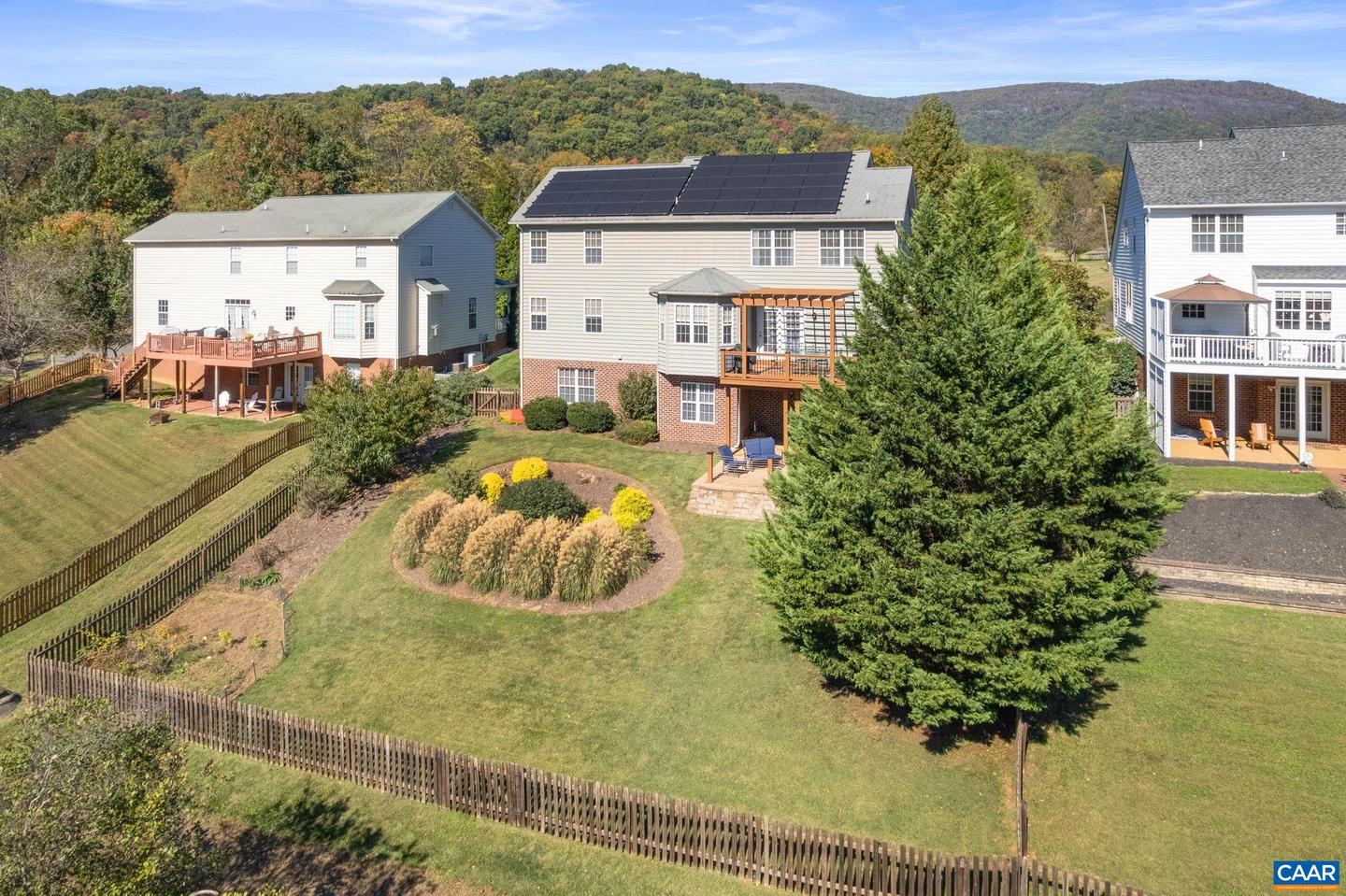 1811 LANETOWN WAY, CROZET, Virginia 22932, 6 Bedrooms Bedrooms, ,3 BathroomsBathrooms,Residential,For sale,1811 LANETOWN WAY,670242 MLS # 670242