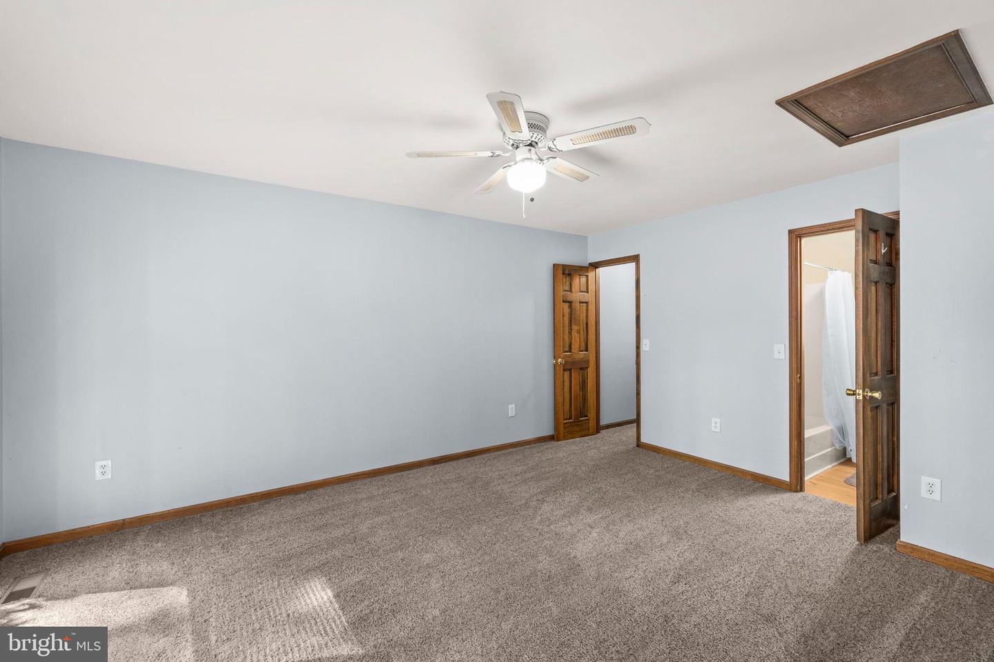 6025 WINSTON PL, KING GEORGE, Virginia 22485, 3 Bedrooms Bedrooms, 6 Rooms Rooms,3 BathroomsBathrooms,Residential,For sale,6025 WINSTON PL,VAKG2007182 MLS # VAKG2007182 6025 WINSTON PL, KING GEORGE, Virginia 22485, 3 Bedrooms Bedrooms, 6 Rooms Rooms,3 BathroomsBathrooms,Residential,For sale,6025 WINSTON PL,VAKG2007182 MLS # VAKG2007182