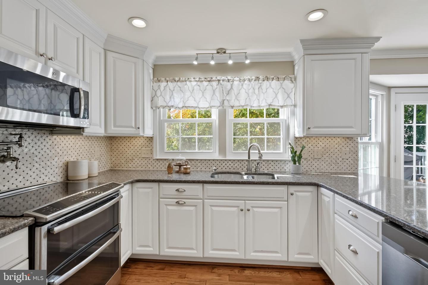3899 TRIAD CT, WOODBRIDGE, Virginia 22192, 4 Bedrooms Bedrooms, ,2 BathroomsBathrooms,Residential,For sale,3899 TRIAD CT,VAPW2106446 MLS # VAPW2106446 3899 TRIAD CT, WOODBRIDGE, Virginia 22192, 4 Bedrooms Bedrooms, ,2 BathroomsBathrooms,Residential,For sale,3899 TRIAD CT,VAPW2106446 MLS # VAPW2106446